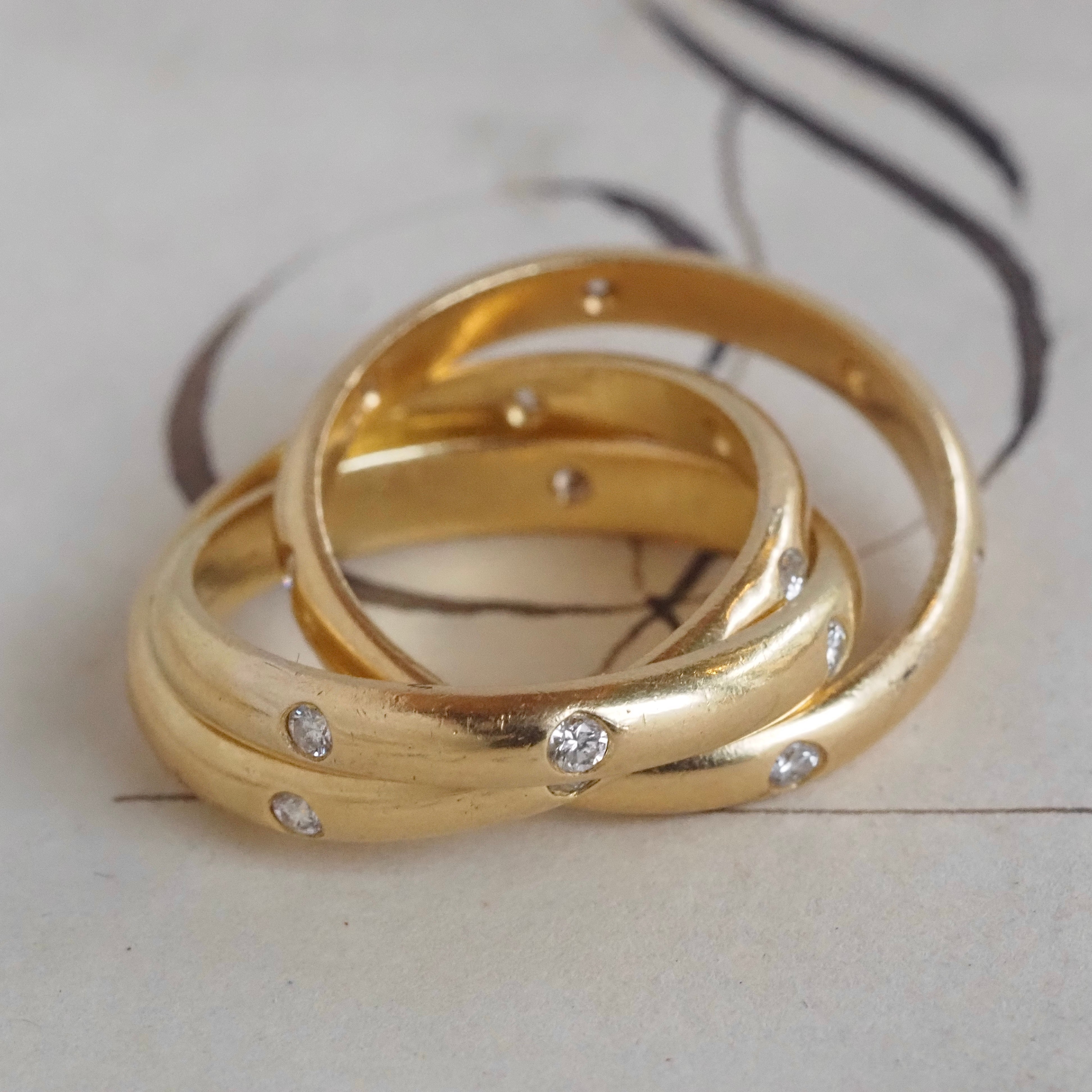 18k Gold Diamond Triple Rolling Ring