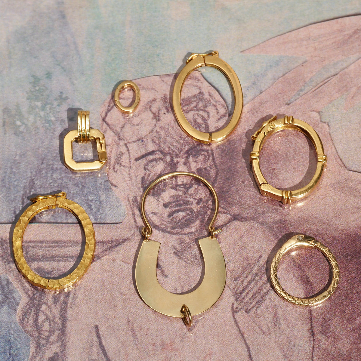 Vintage 14k Gold Horseshoe Charm Holder