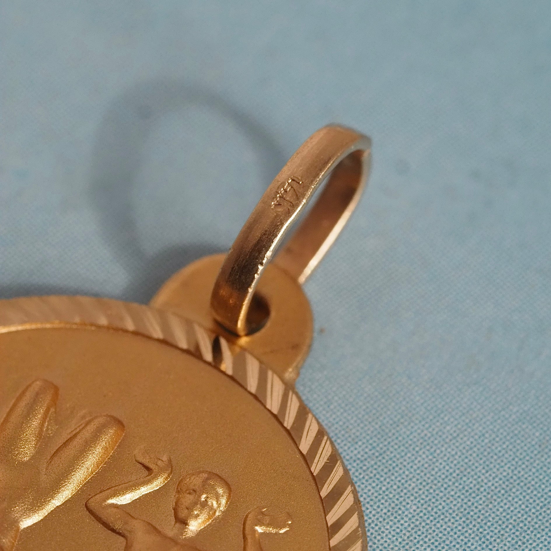 Vintage Gemini 14k Gold Charm Pendant