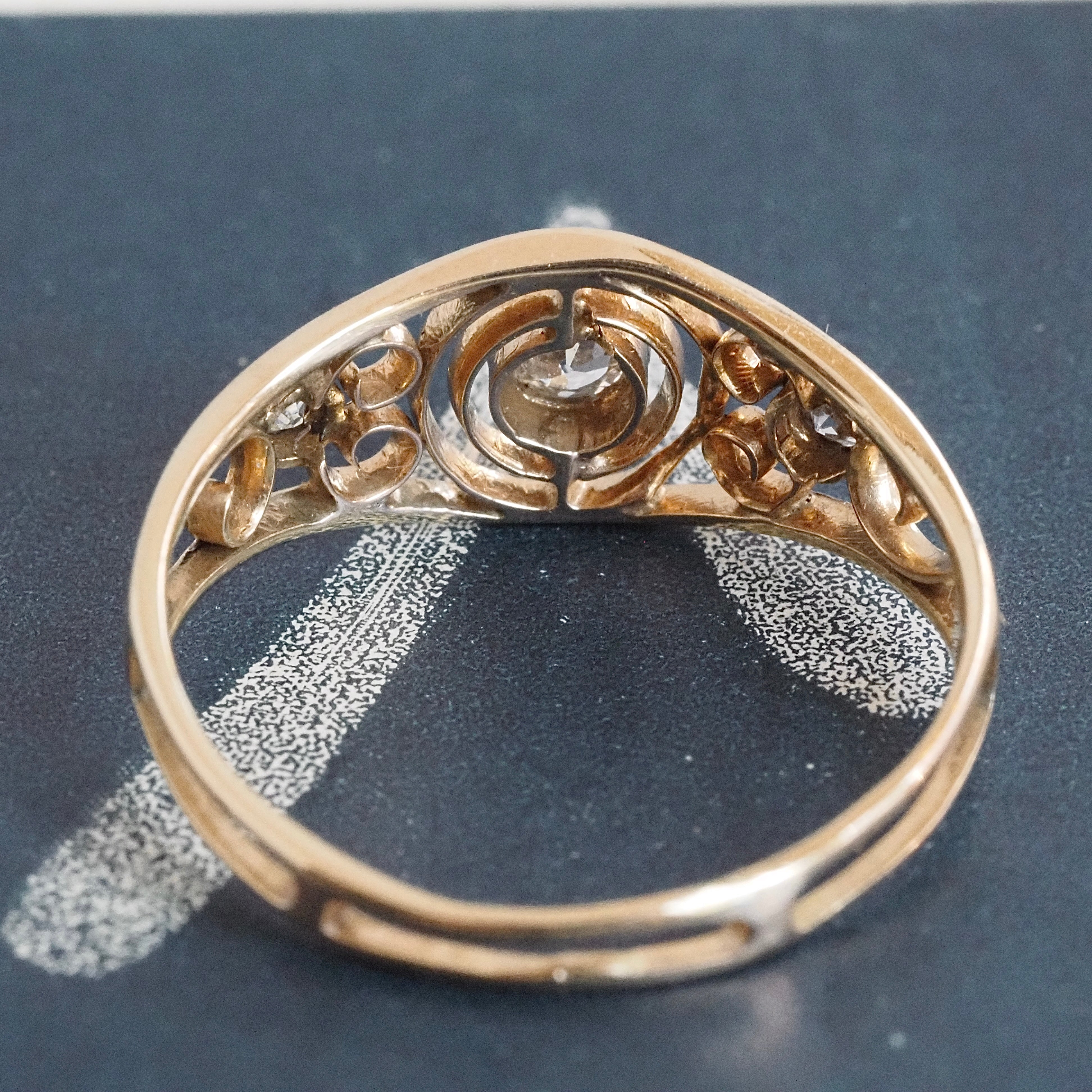Antique Art Nouveau 14k Gold Diamond Scroll Ring