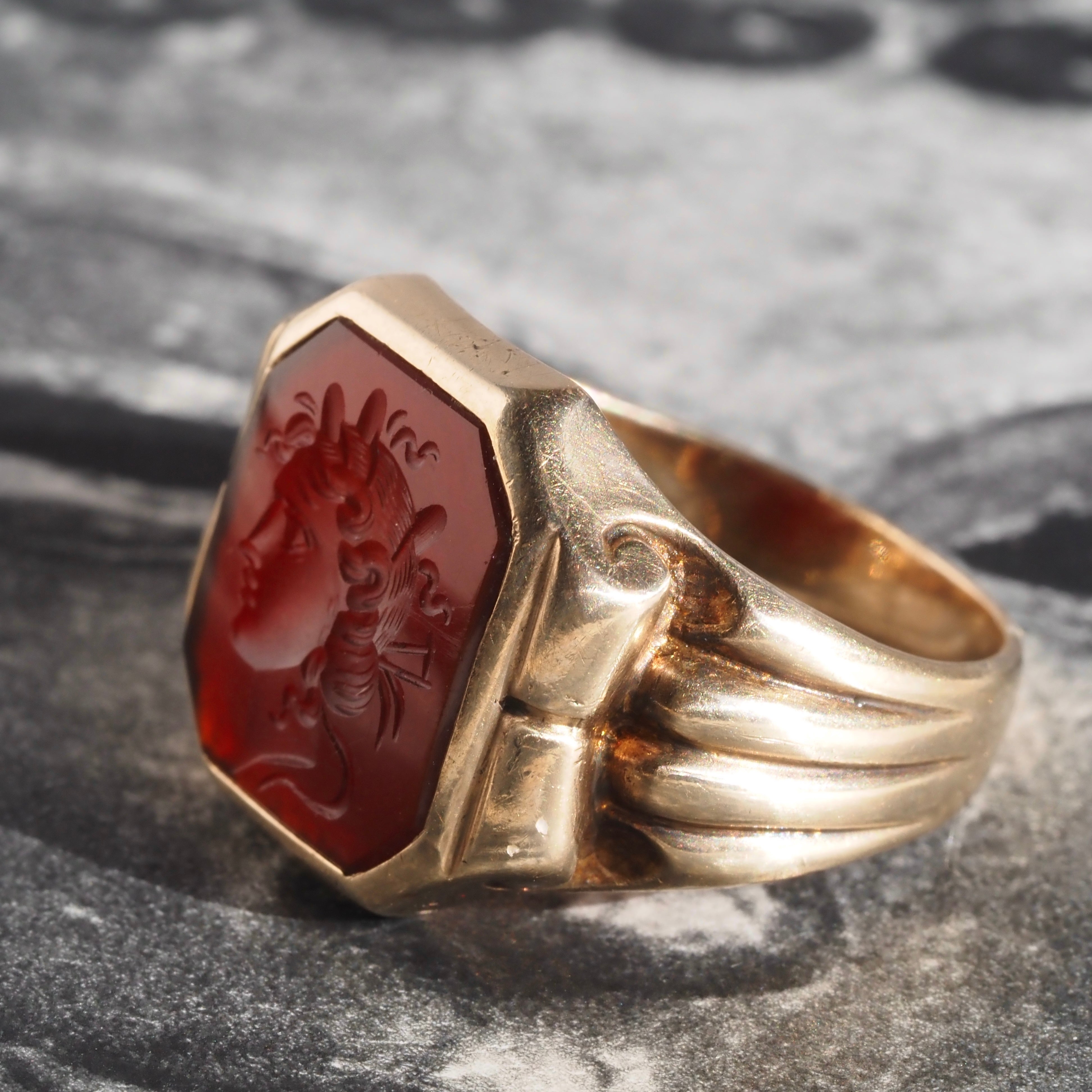 Antique Carnelian Intaglio Goddess 9k Gold Signet Ring