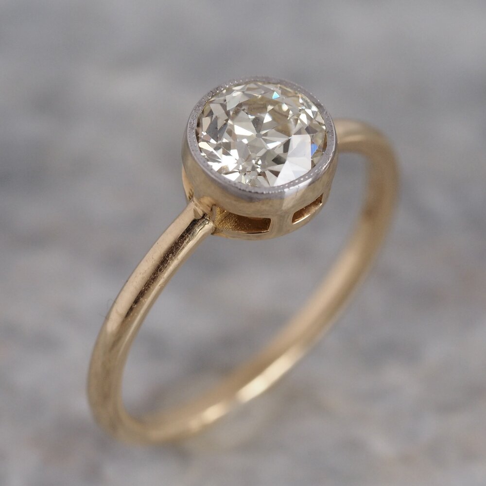18k Gold Old European Cut Diamond Solitaire Engagement Ring
