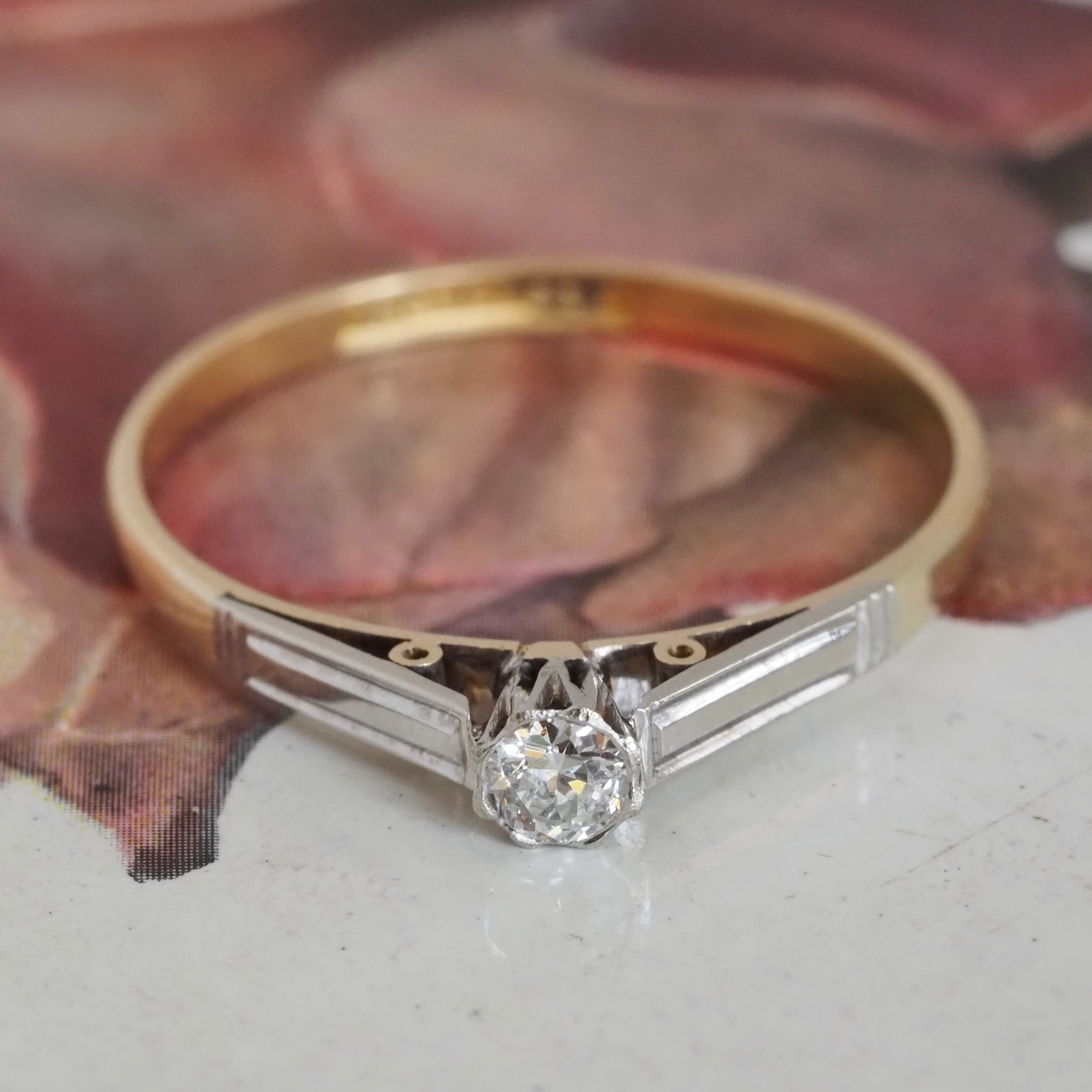 Antique English 18k Gold Platinum Old European Cut Diamond Ring