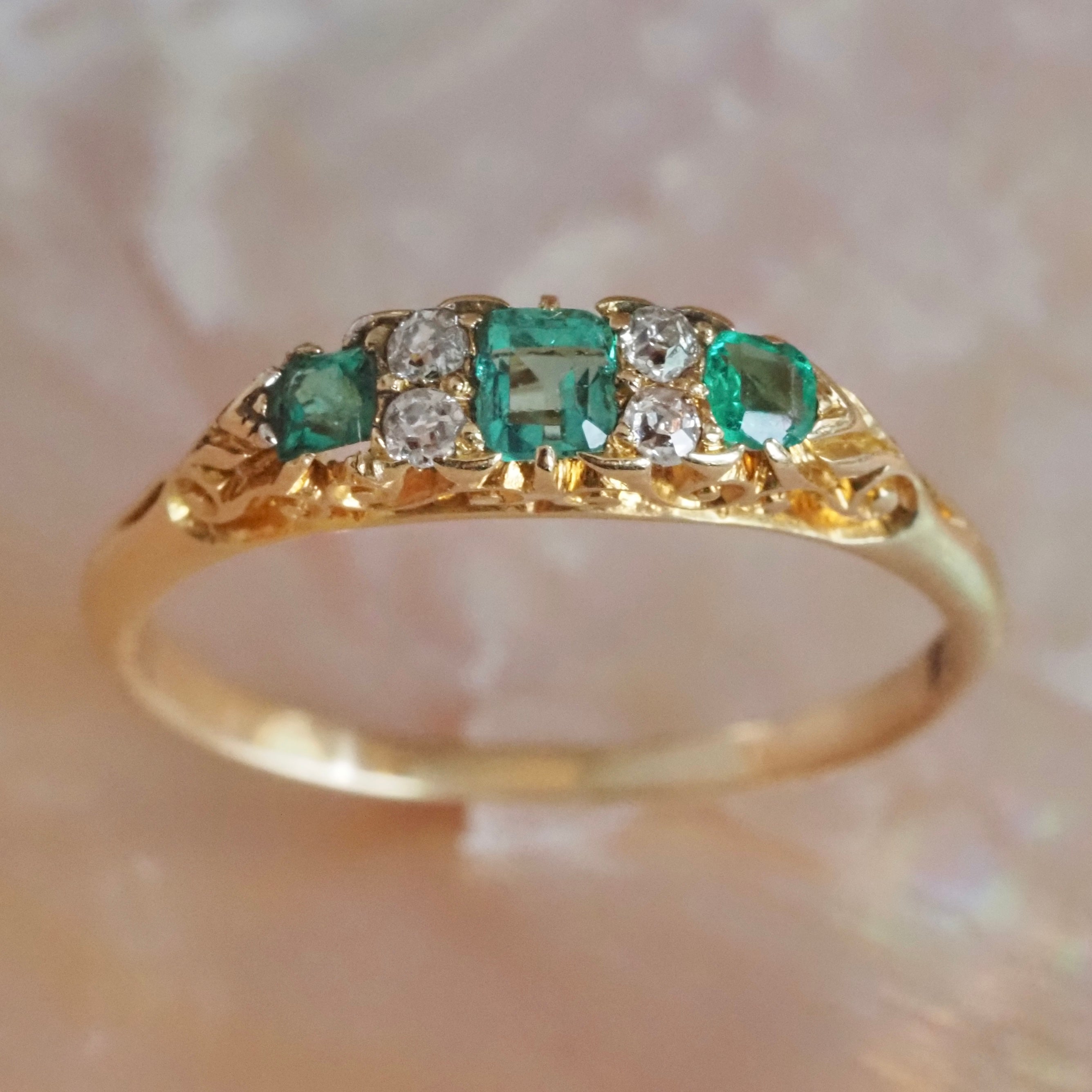 Antique Edwardian 18k Gold Emerald and Old Mine Cut Diamond Scroll Ring