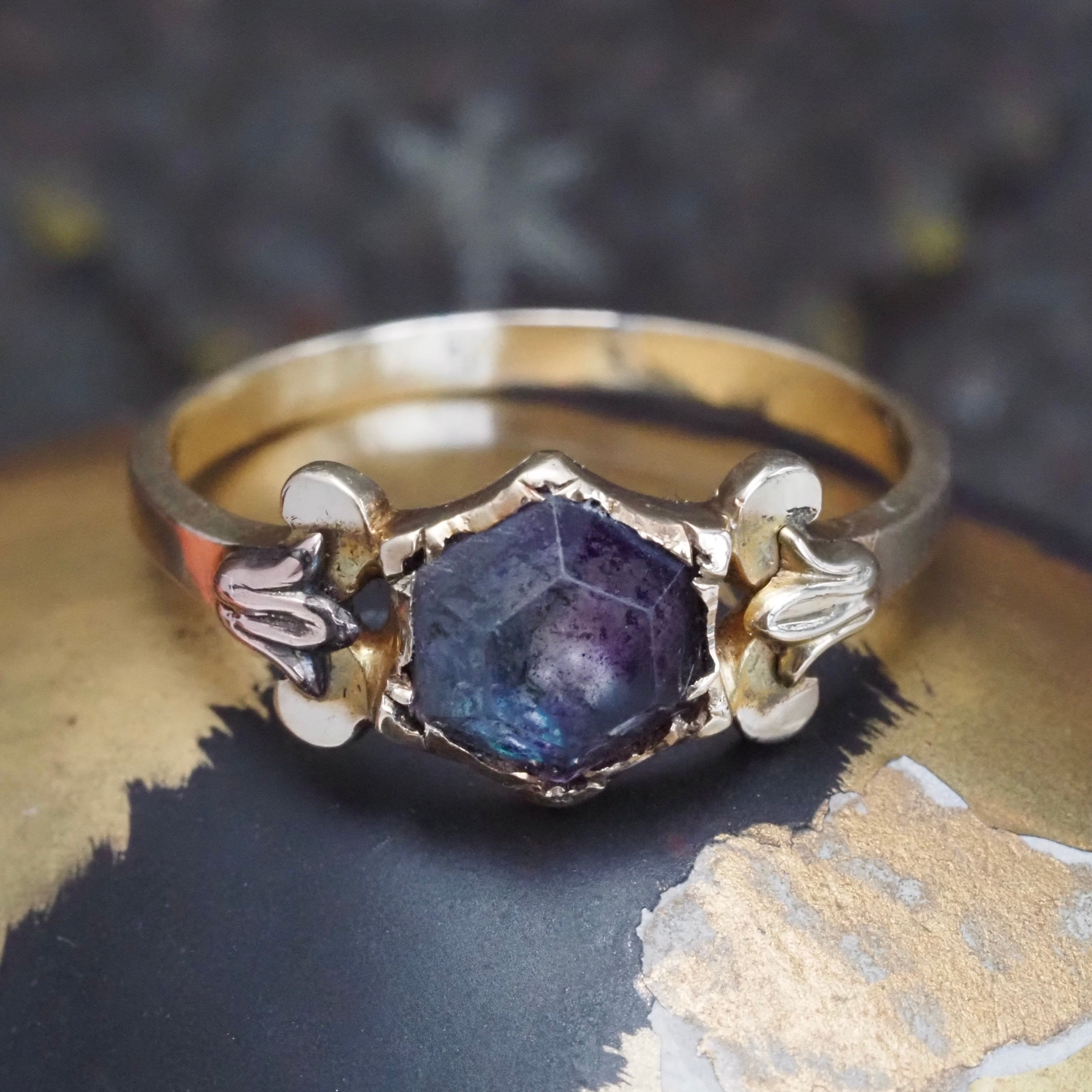 Antique Victorian Foil Backed Amethyst 14k Gold Ring