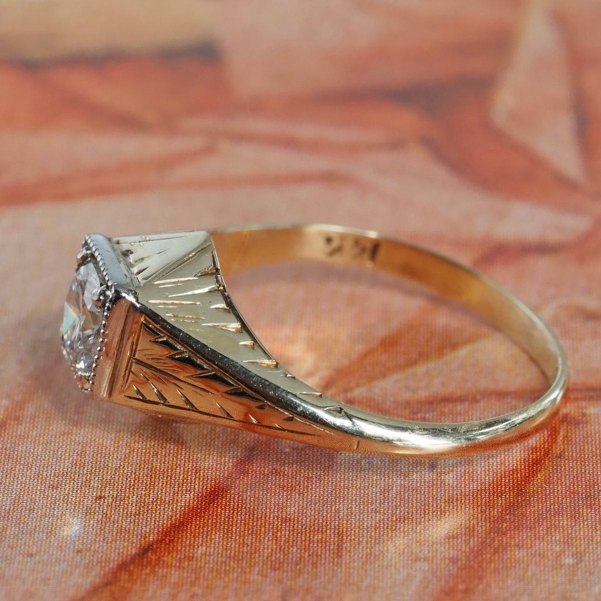 Antique Art Deco Diamond 14k Gold Solitaire Engagement Ring