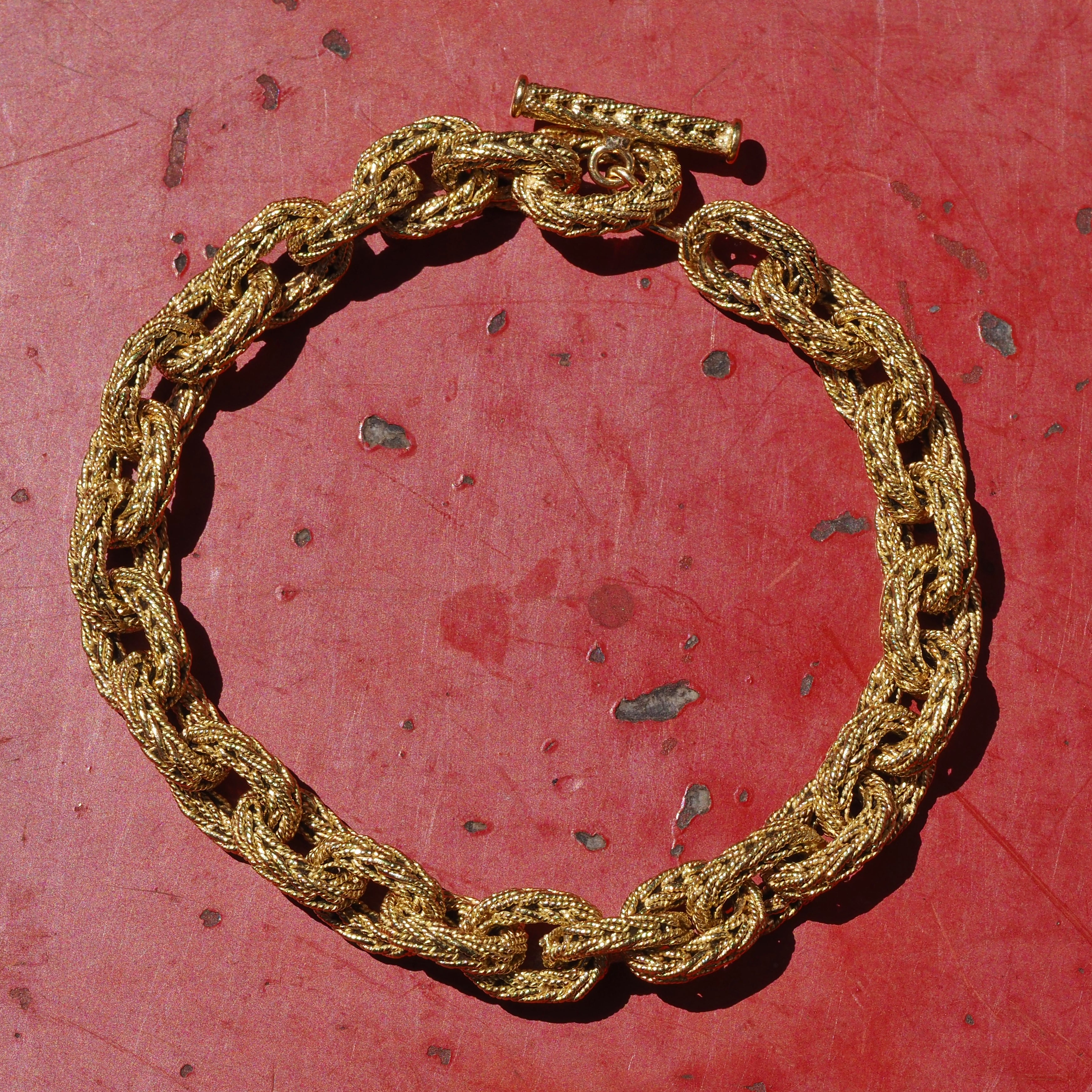 Vintage 18K Gold Woven Link Toggle Clasp Bracelet