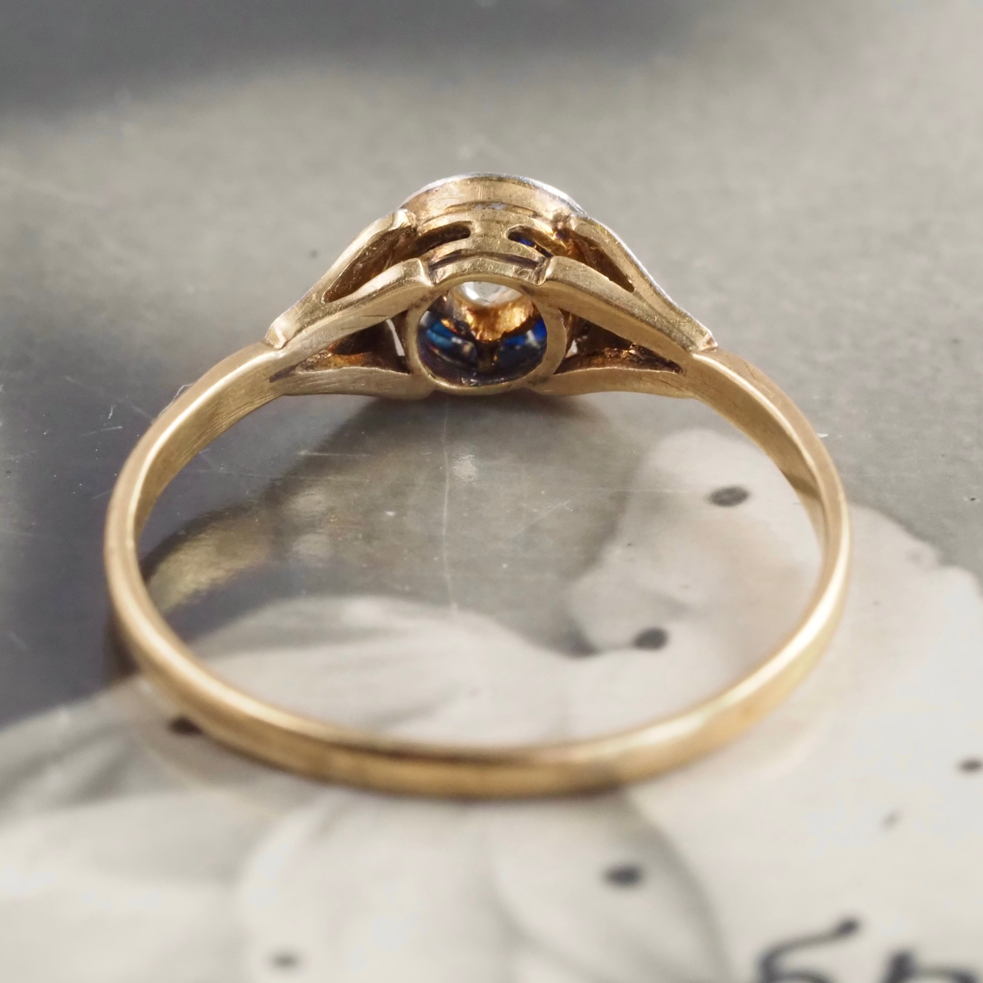 Early Art Deco Sapphire Old Mine Cut Diamond Bullseye 18k Gold Ring