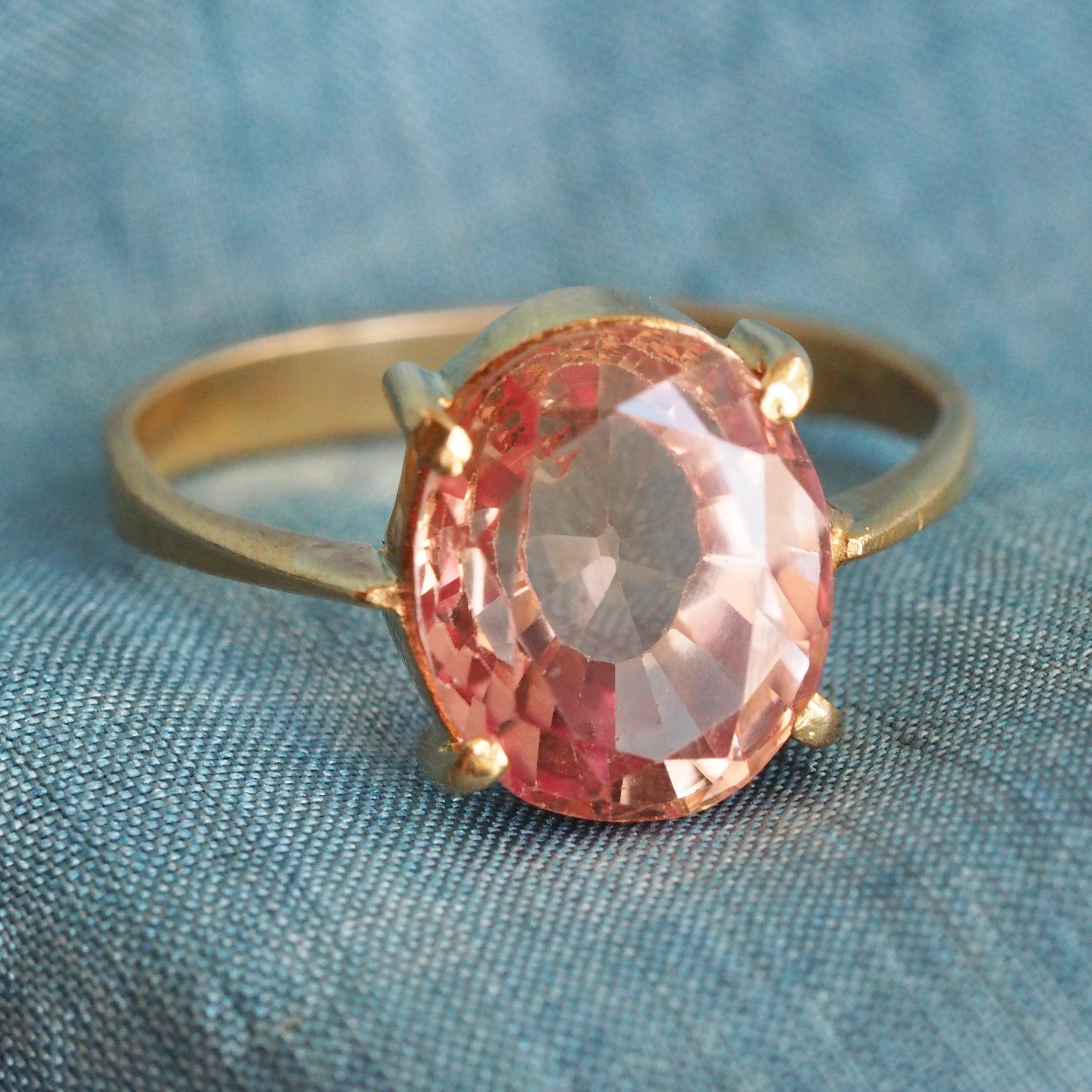 Vintage 22k Gold Padparadscha Sapphire Ring