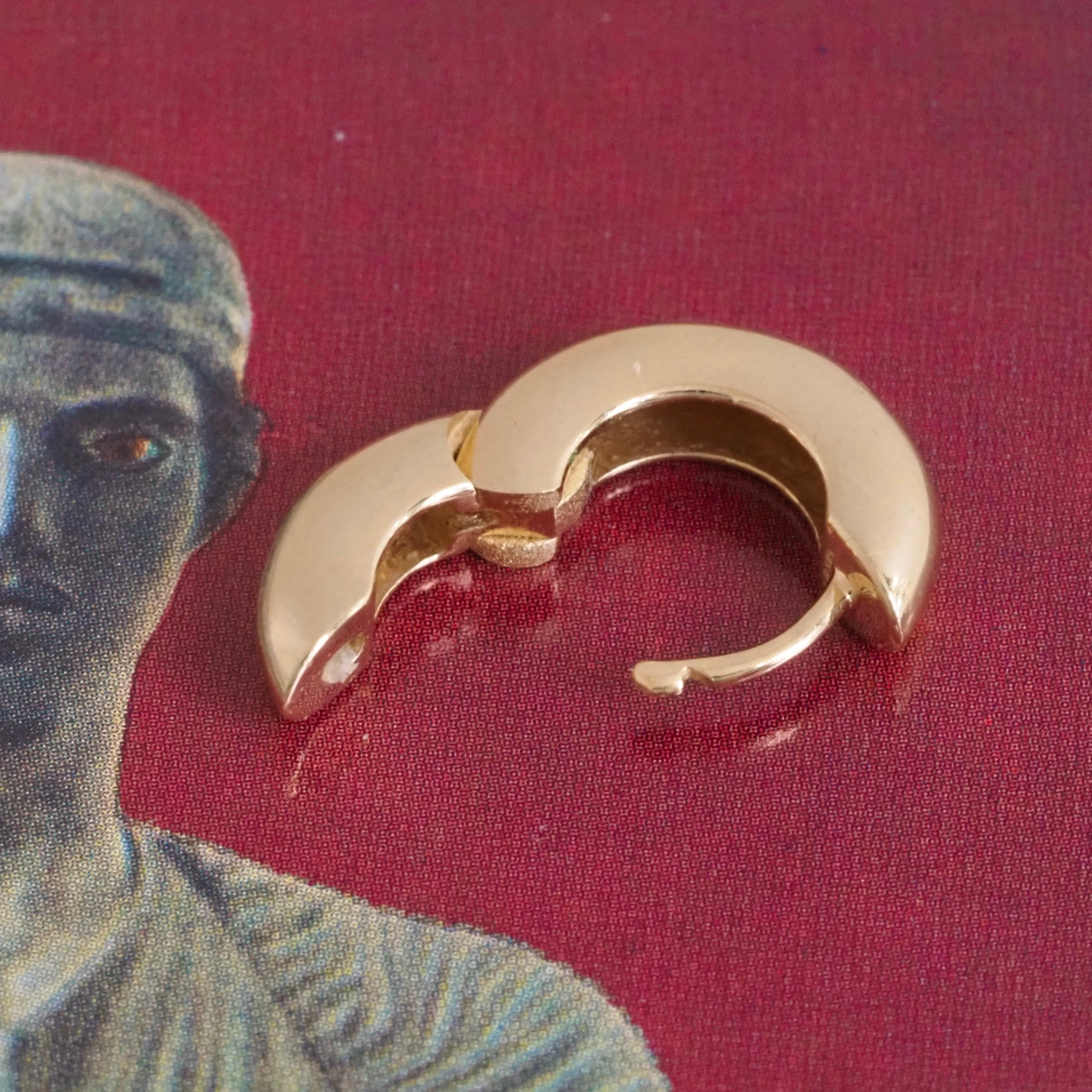 14K Gold Hinged Huggie Hoops