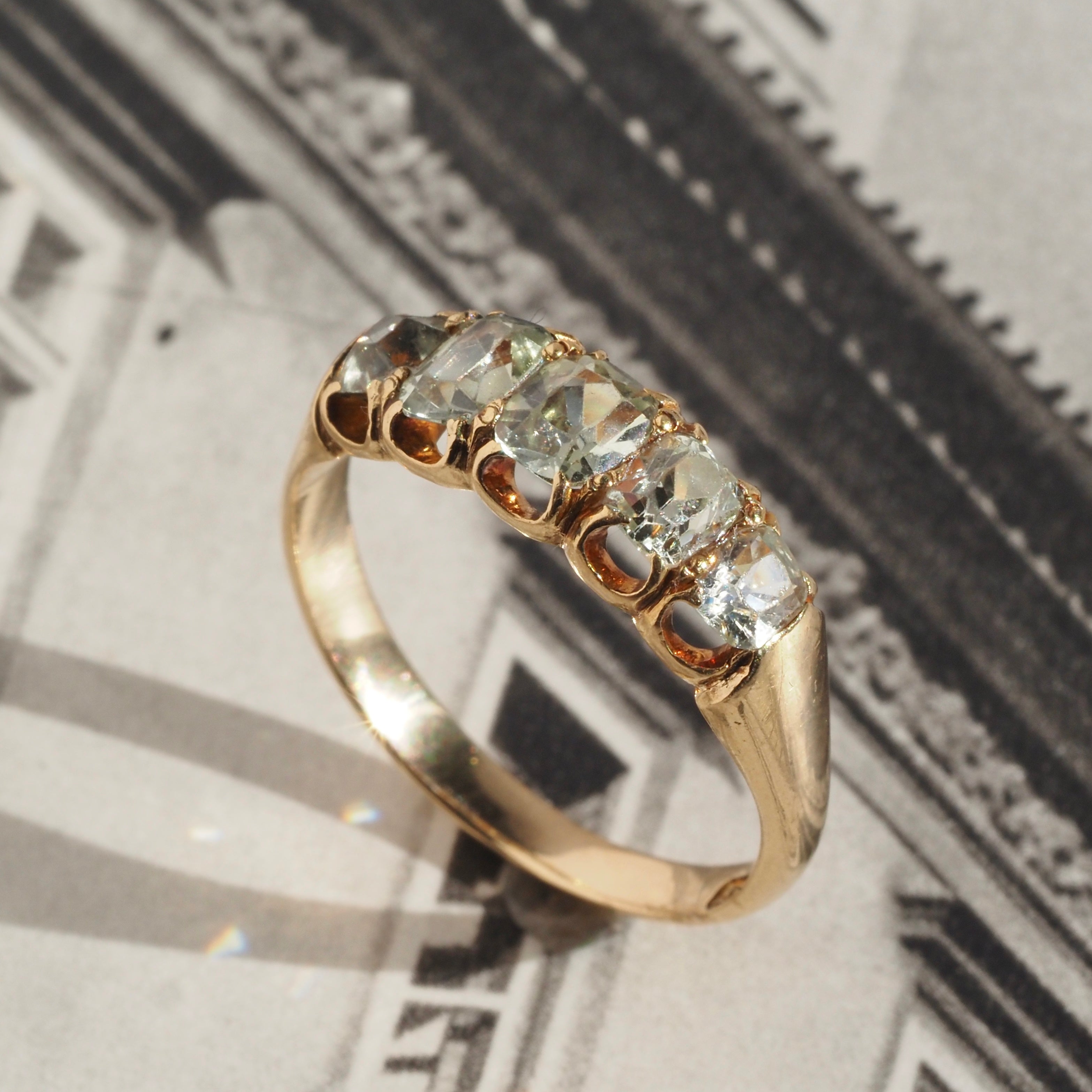 Antique Victorian Five Stone Chrysoberyl 18k Gold Ring