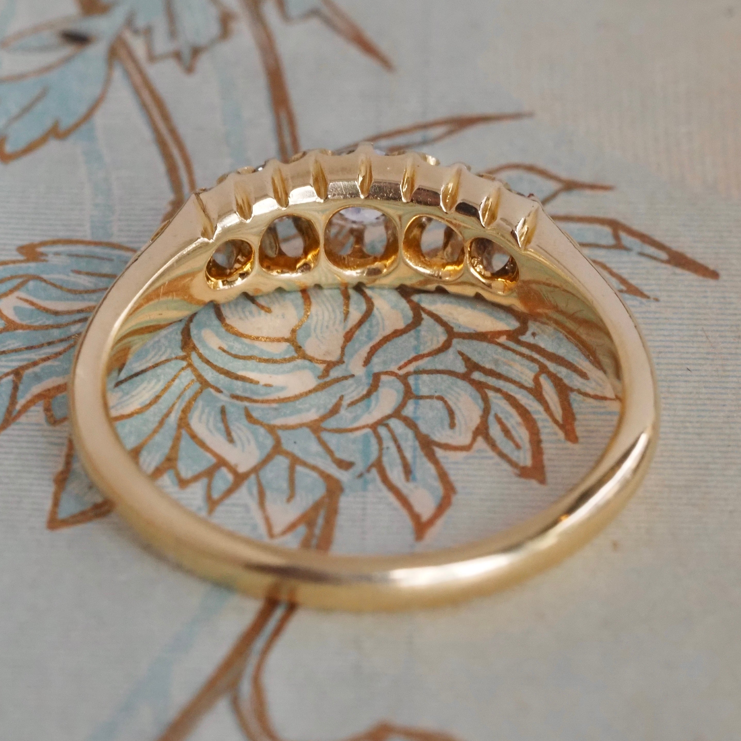 Antique Victorian 18k Gold Five Stone Old Mine Cut Diamond Ring