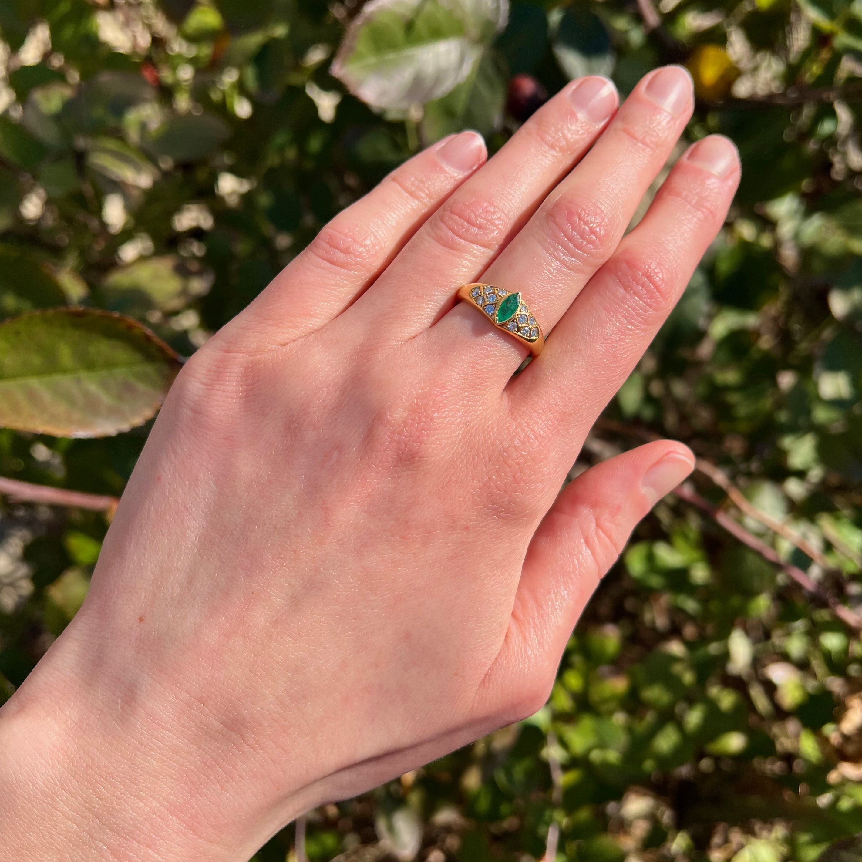 Vintage Marquis Emerald and Diamond 18k Gold Ring
