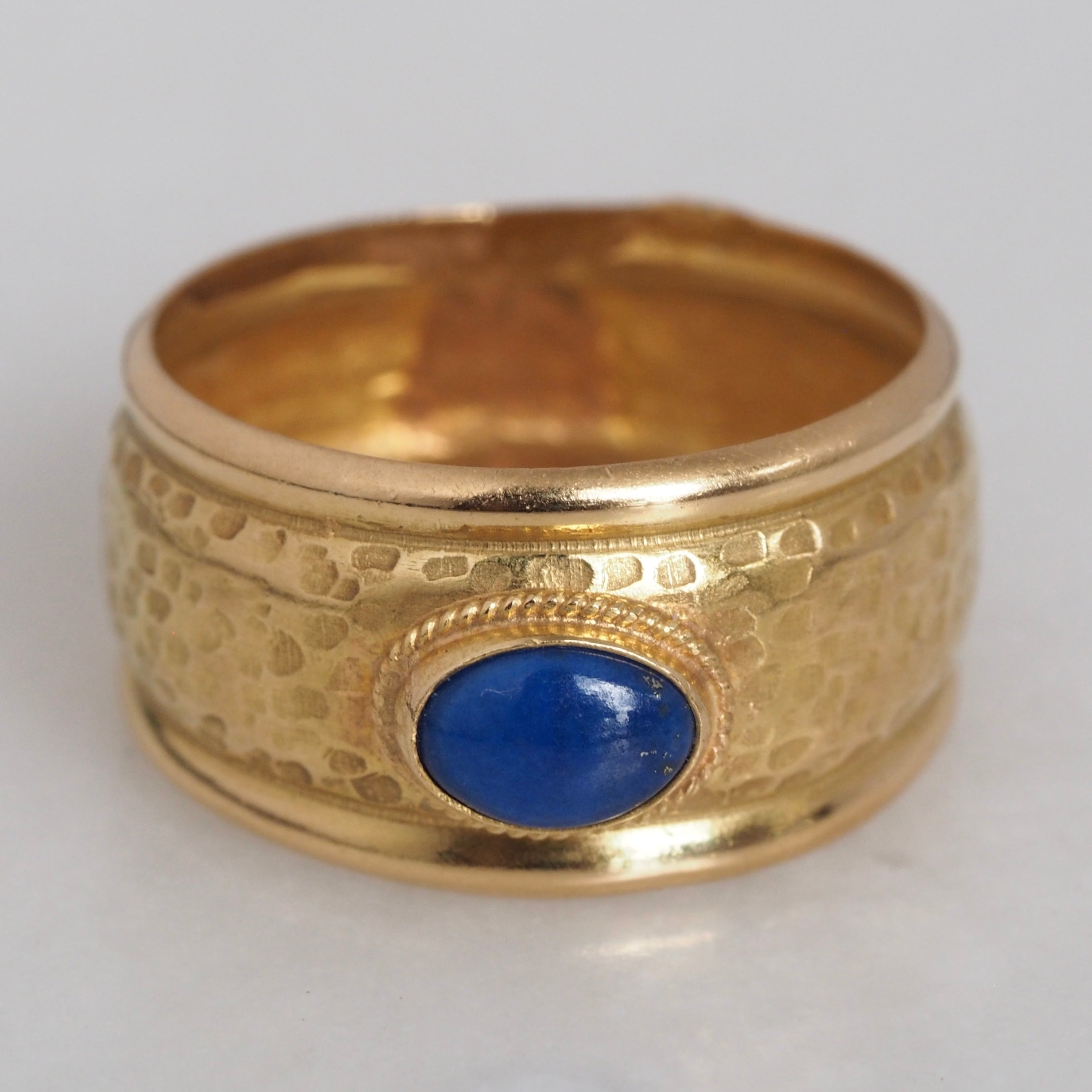 Vintage Portuguese 19k Gold Hammered Lapis Ring