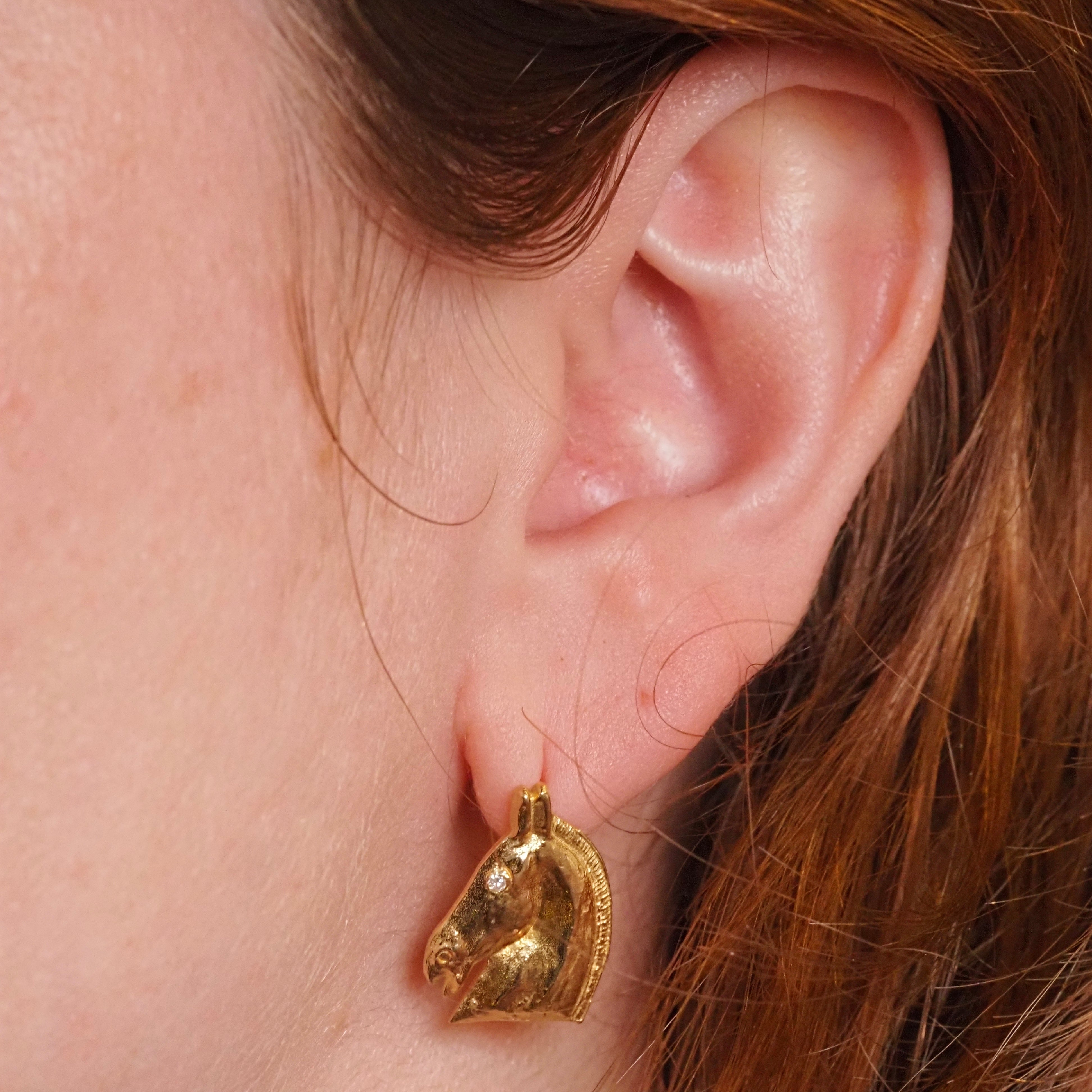 Horse 18k Gold Earrings with Diamond Eyes