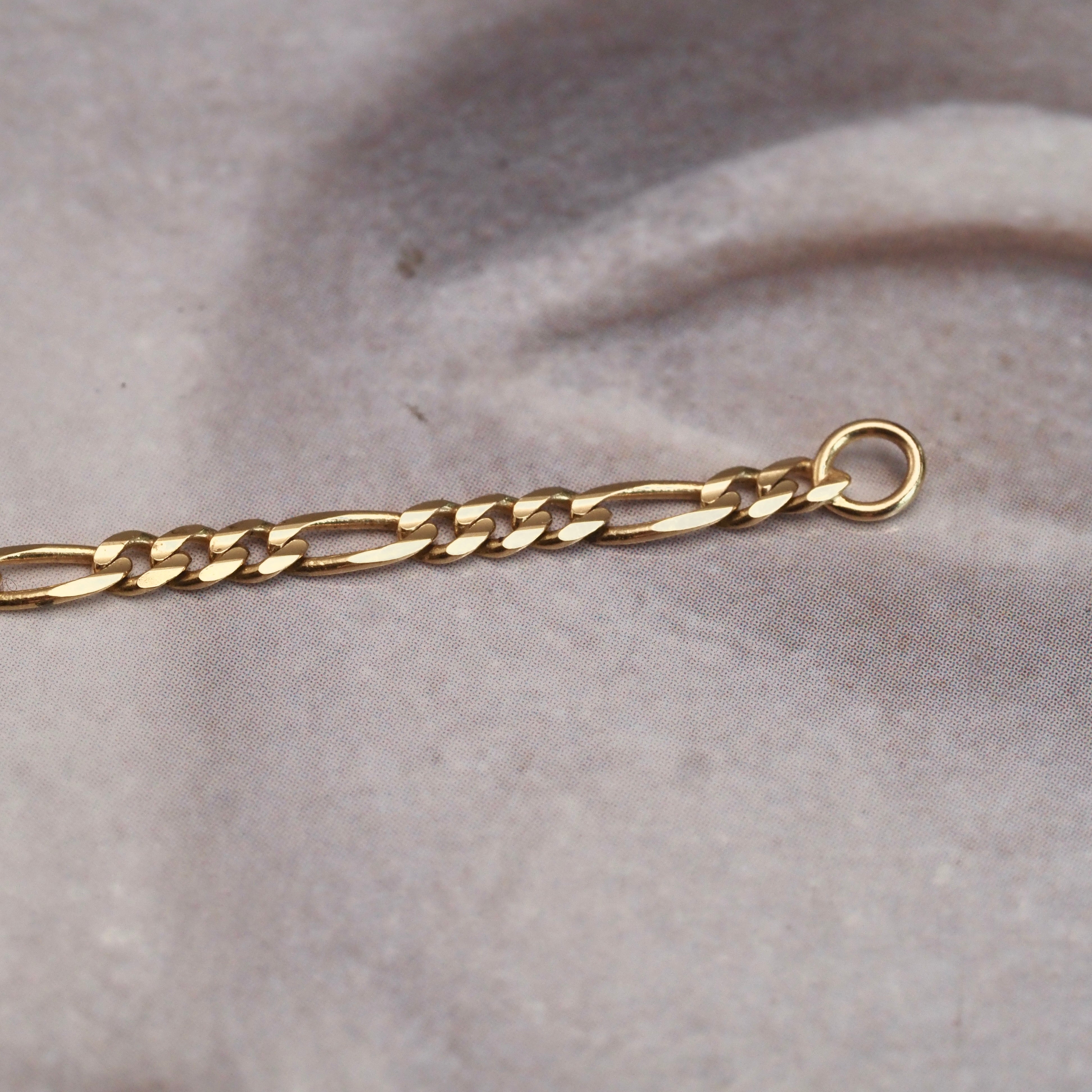 Vintage Italian 14k Gold Figaro Chain Bracelet