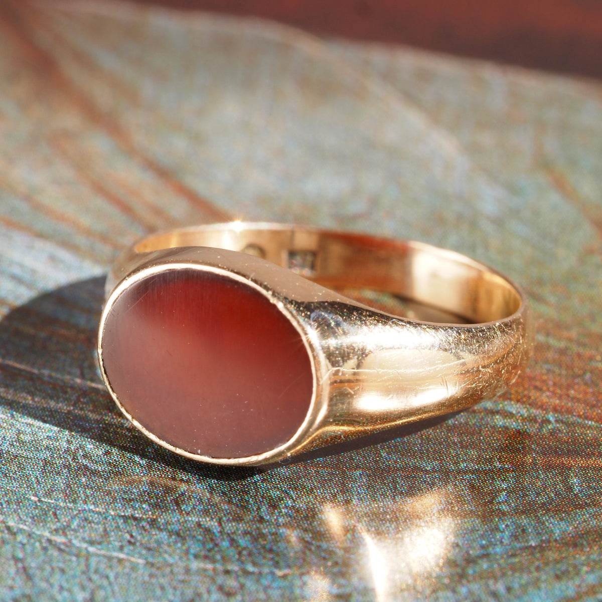 Antique c.1920 Swedish Carnelian 18k Gold Signet Ring
