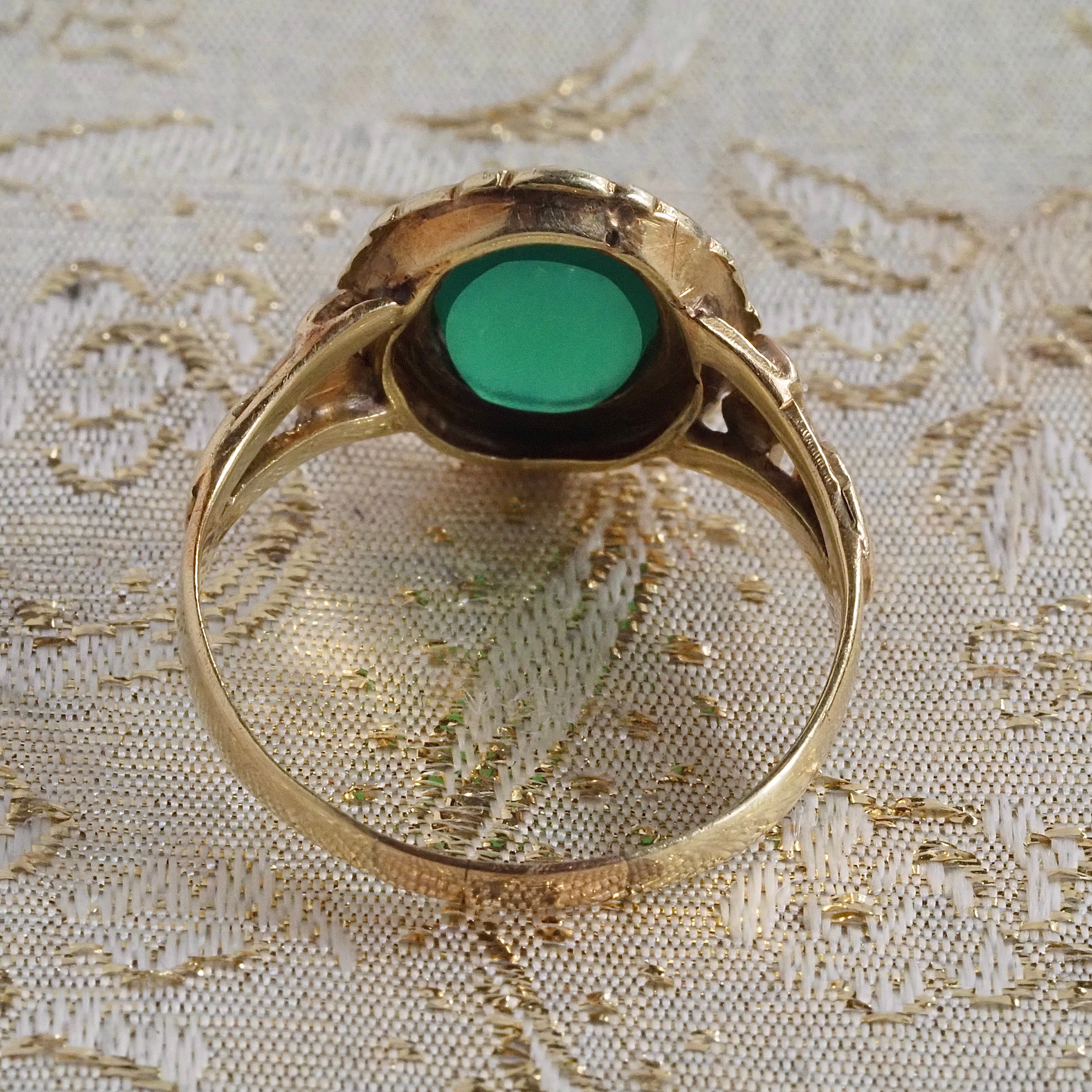 Antique Art Nouveau Chrysoprase 14k Floral Gold Ring