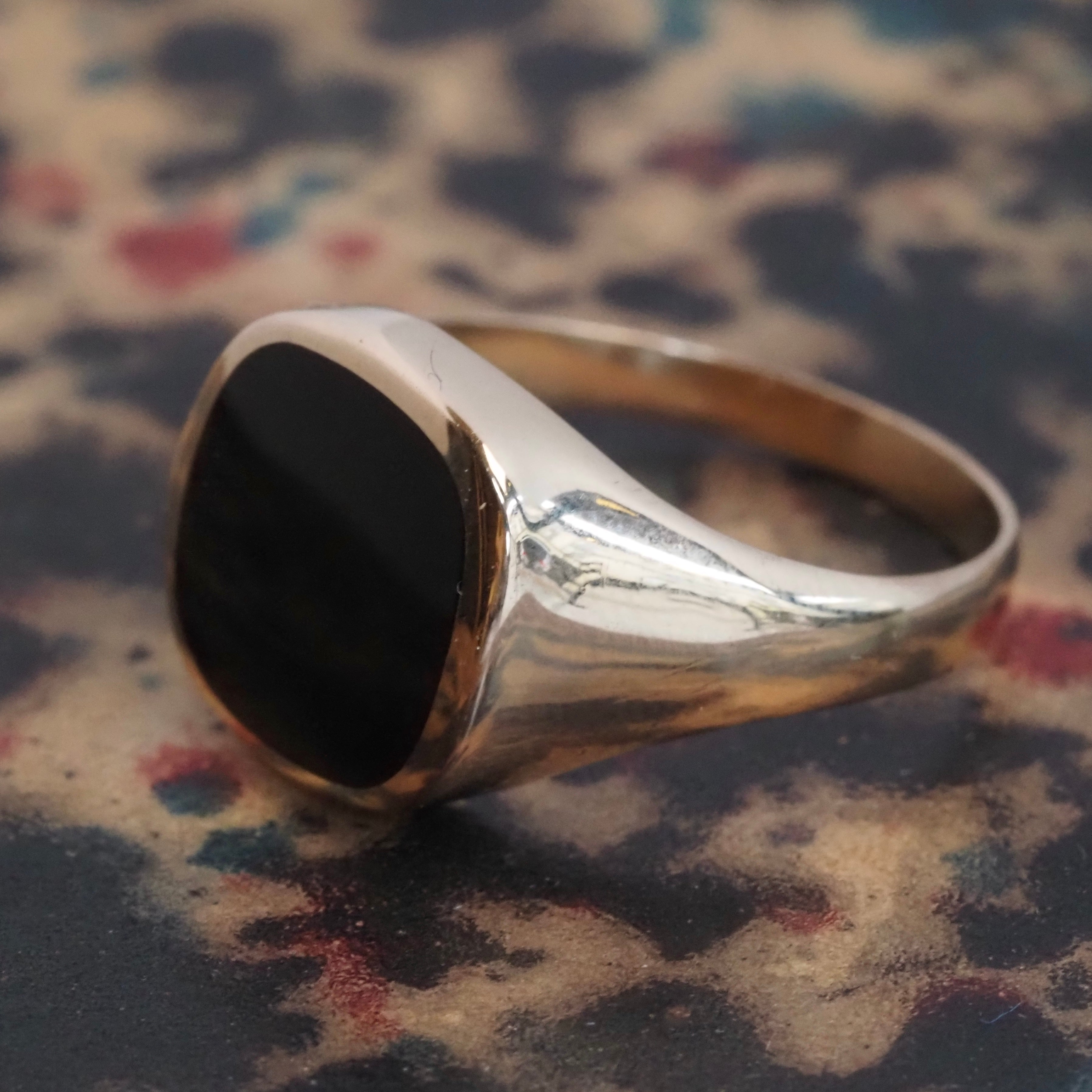 Vintage Onyx Signet 10k Gold Ring