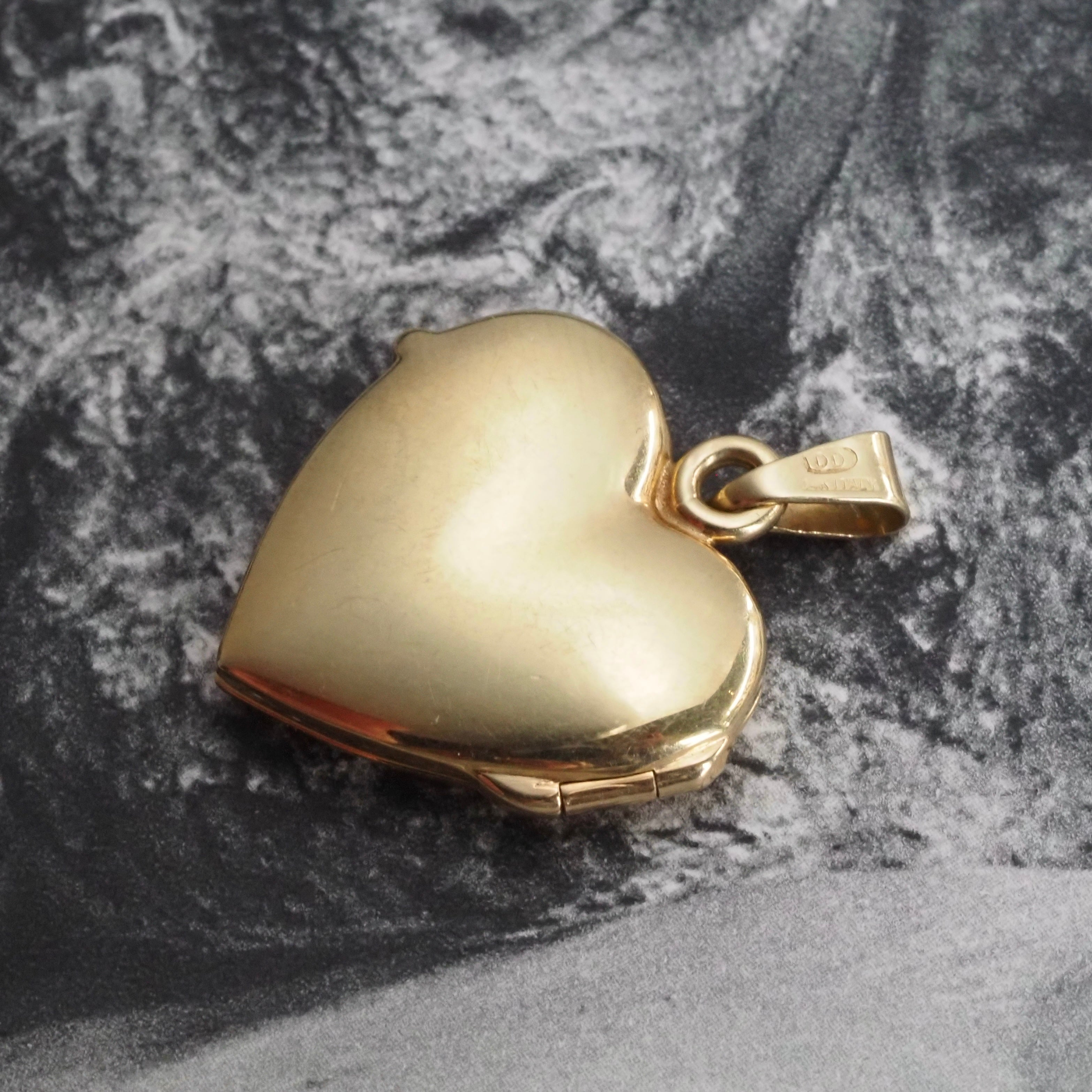 Vintage Italian 14k Gold Heart Locket