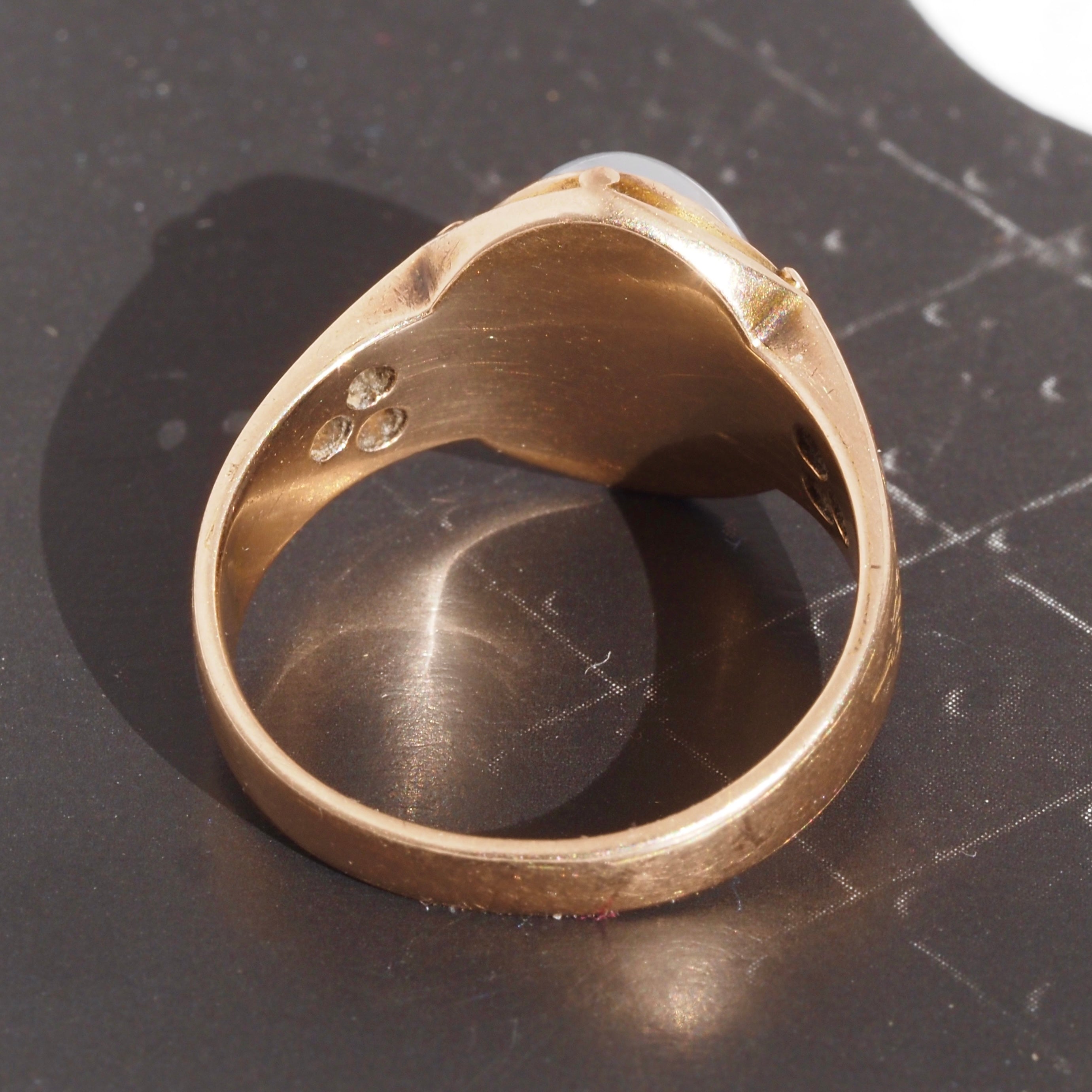 Antique c. 1868 English Moonstone 15k Gold Ring