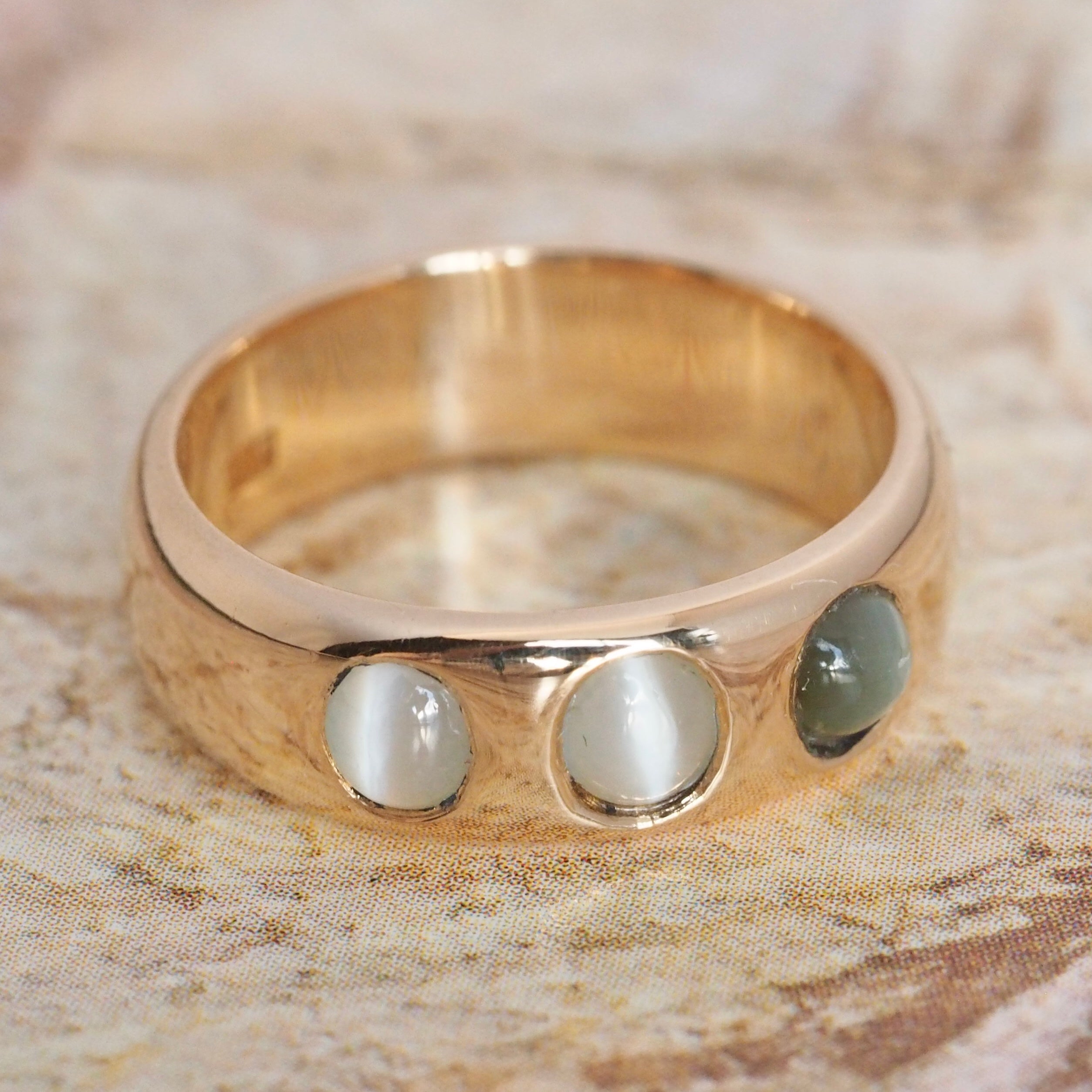 Mid-Century 18k Gold Chrysoberyl Trilogy Ring