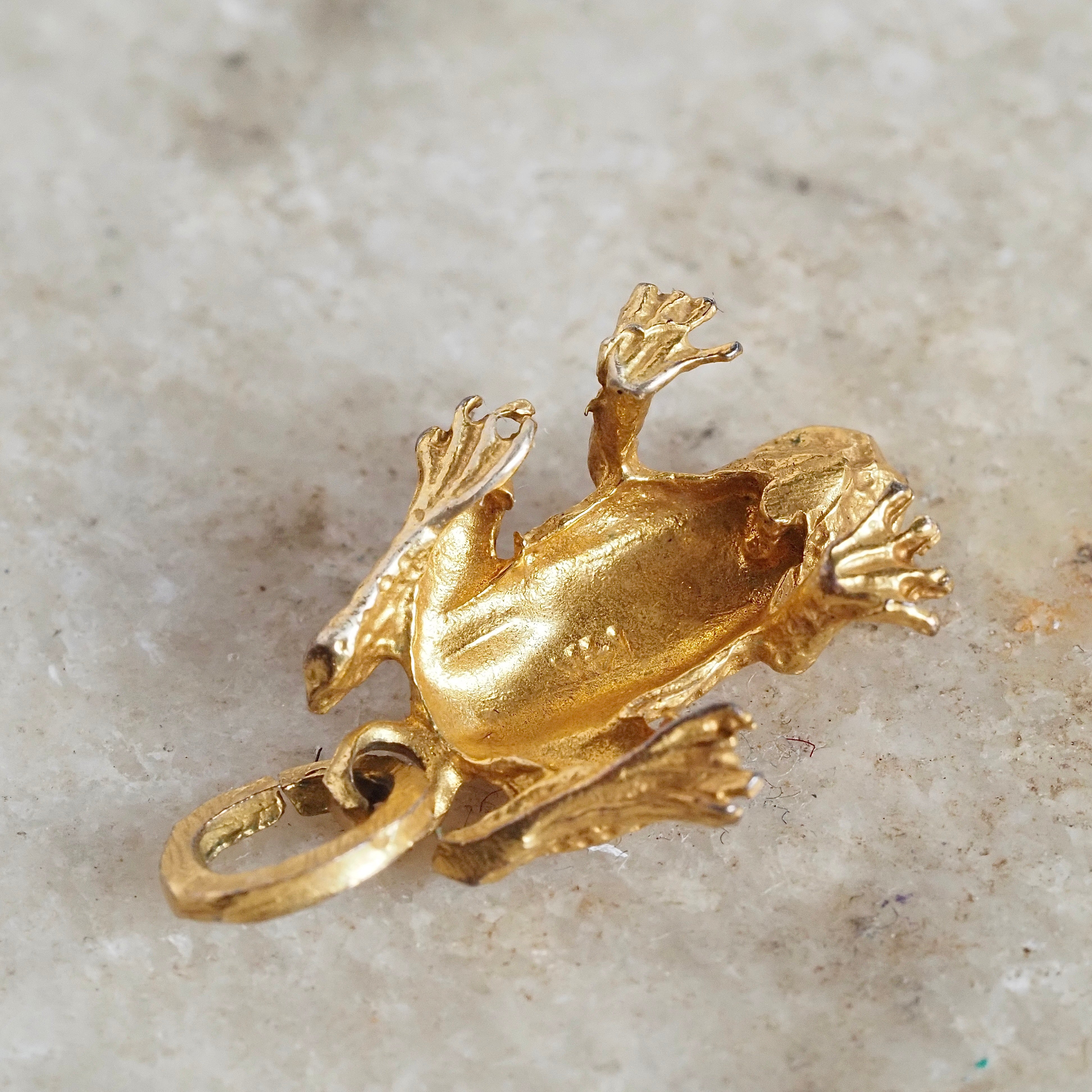 14k Gold Bloomed Frog Charm