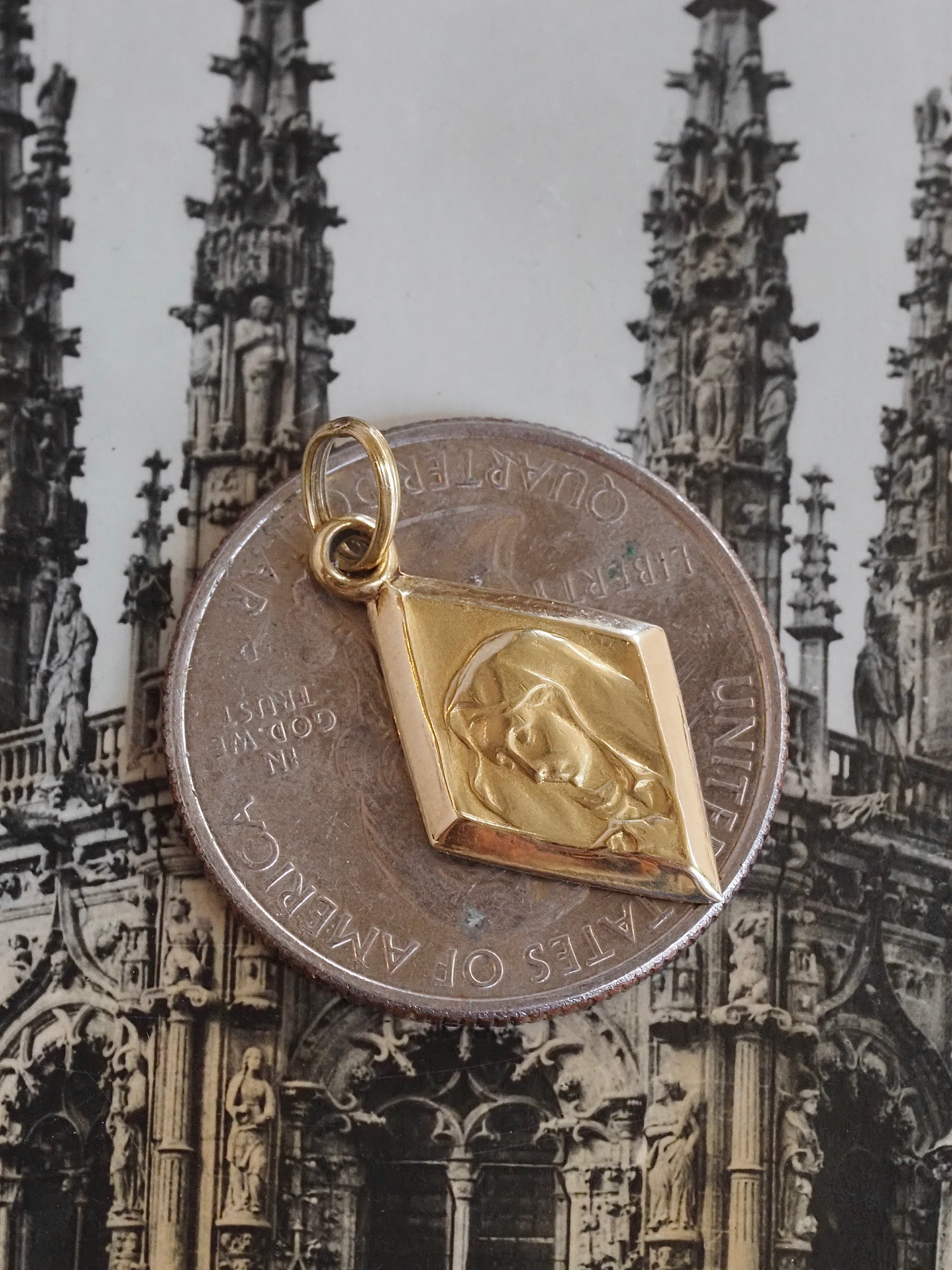 Antique 18k Gold Marquise Mary Charm