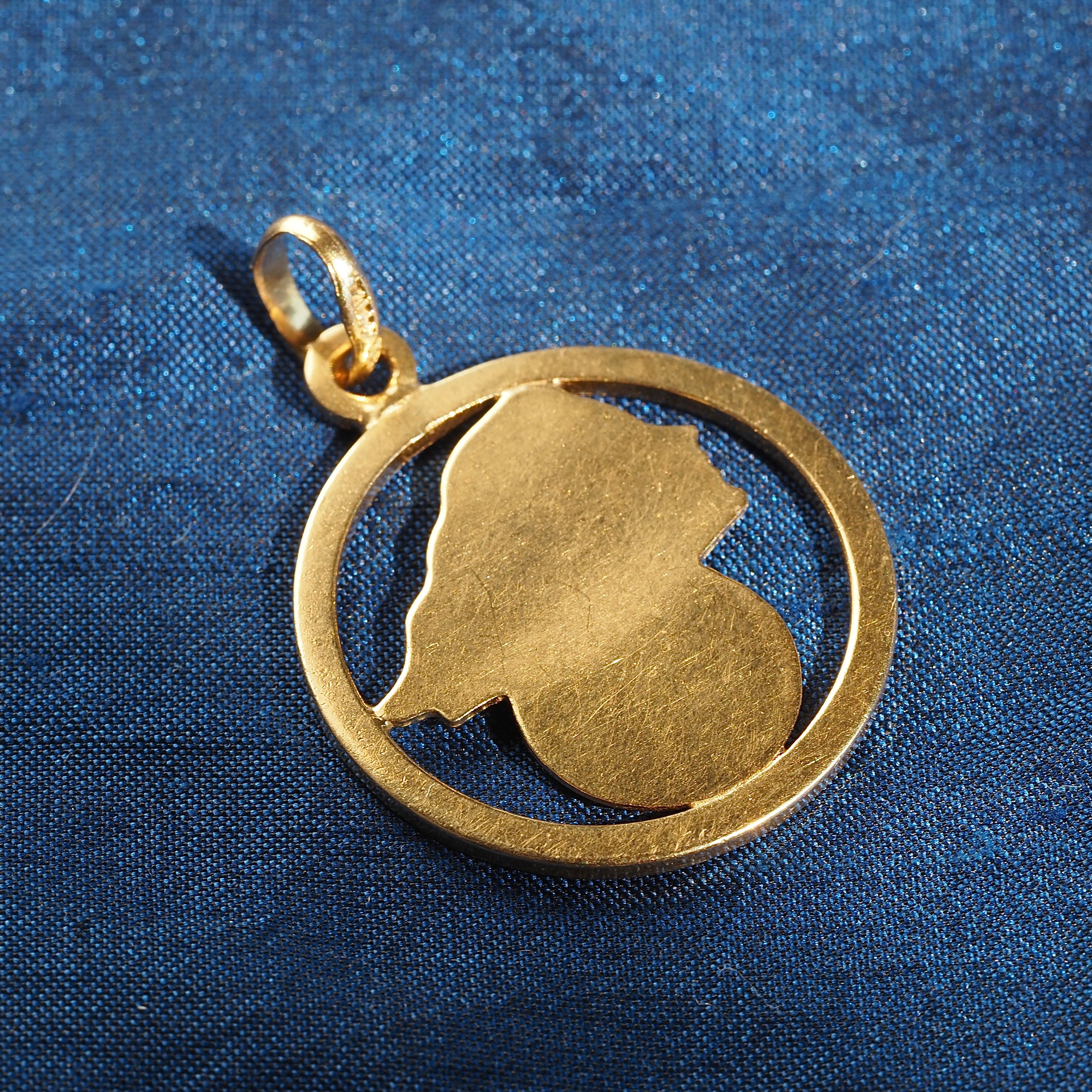 Vintage Italian Fortuna “Goddess of Fortune” 18k Gold Pendant