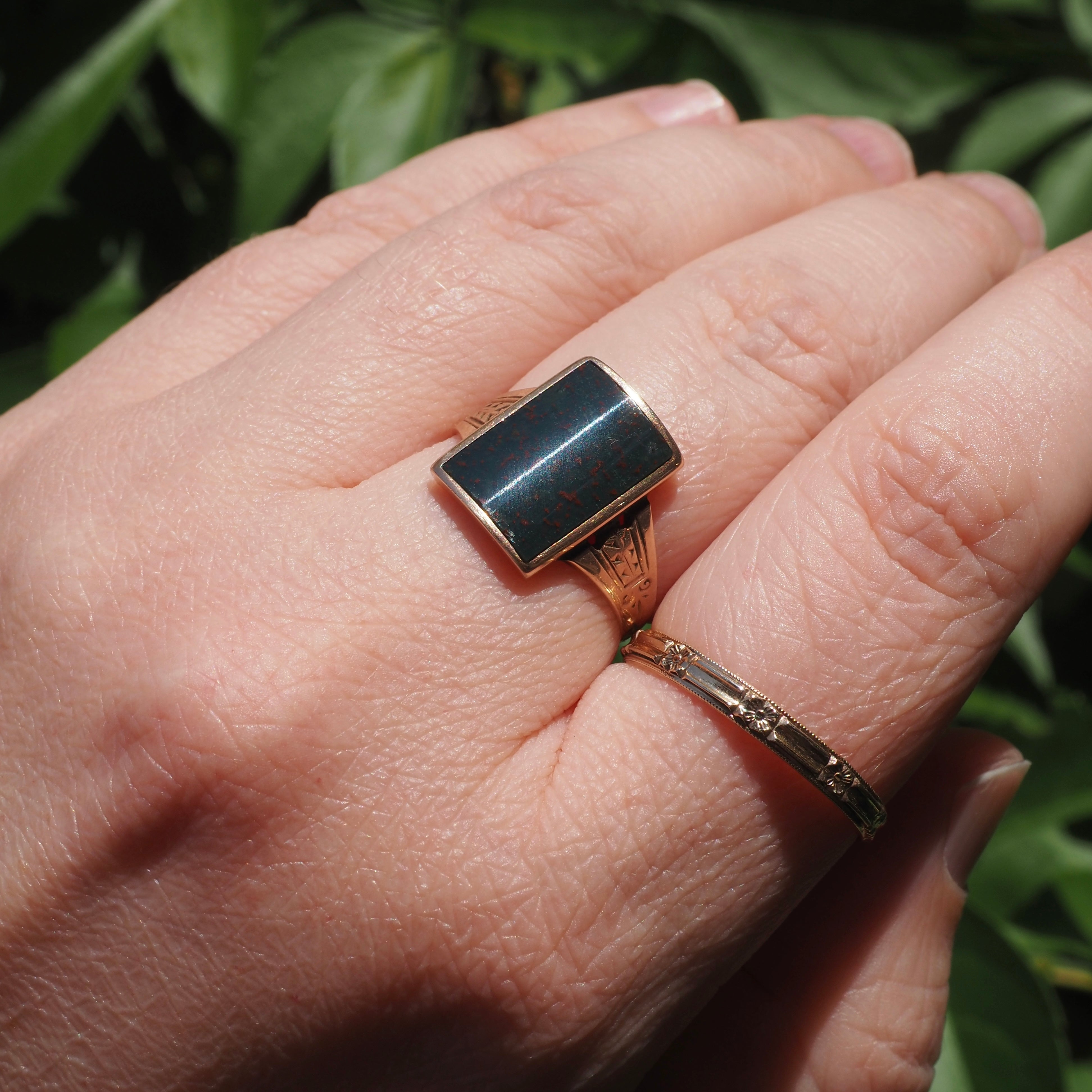 Antique Bloodstone 10k Gold Signet Ring