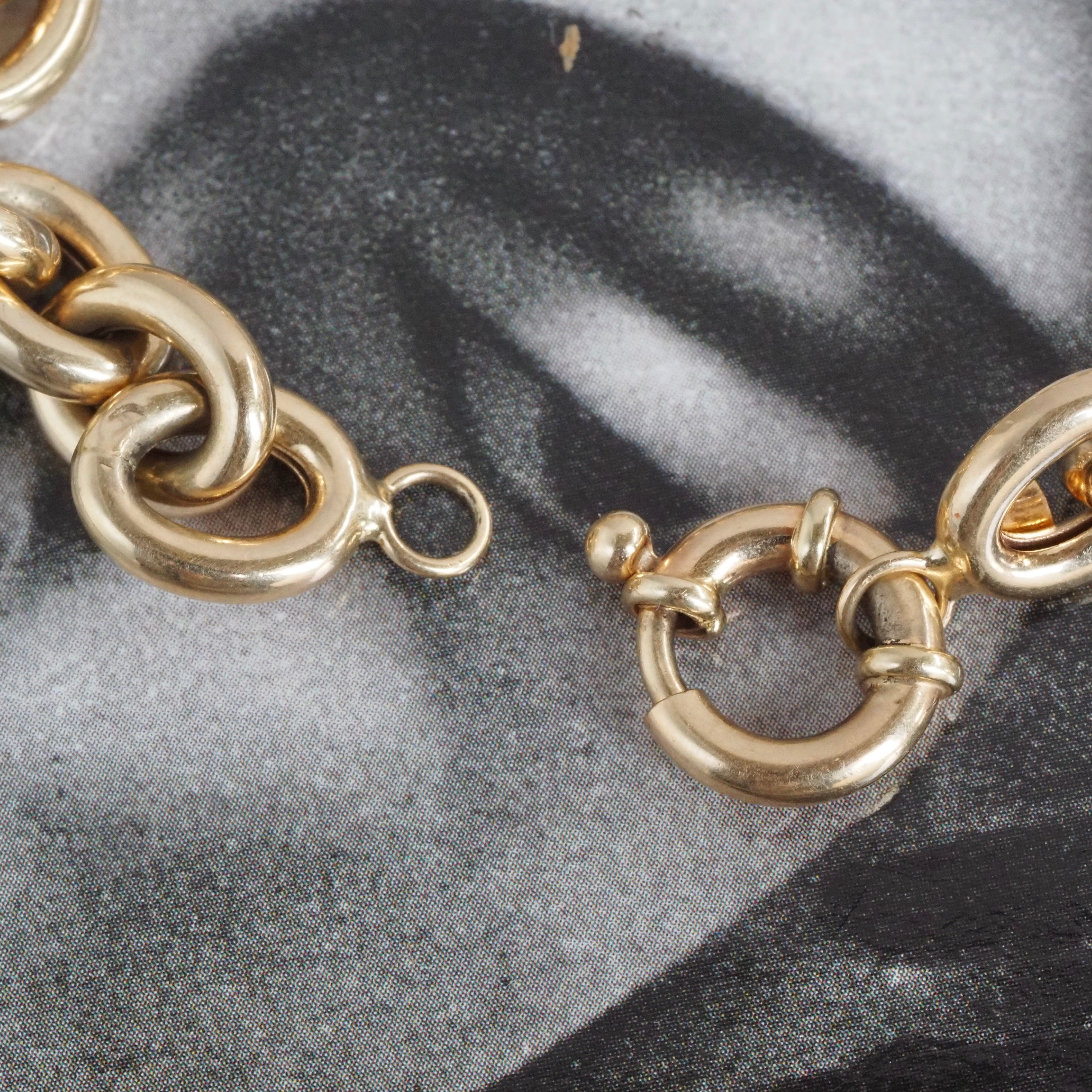 Vintage Italian Oval Link Bolt Clasp 14k Gold Bracelet