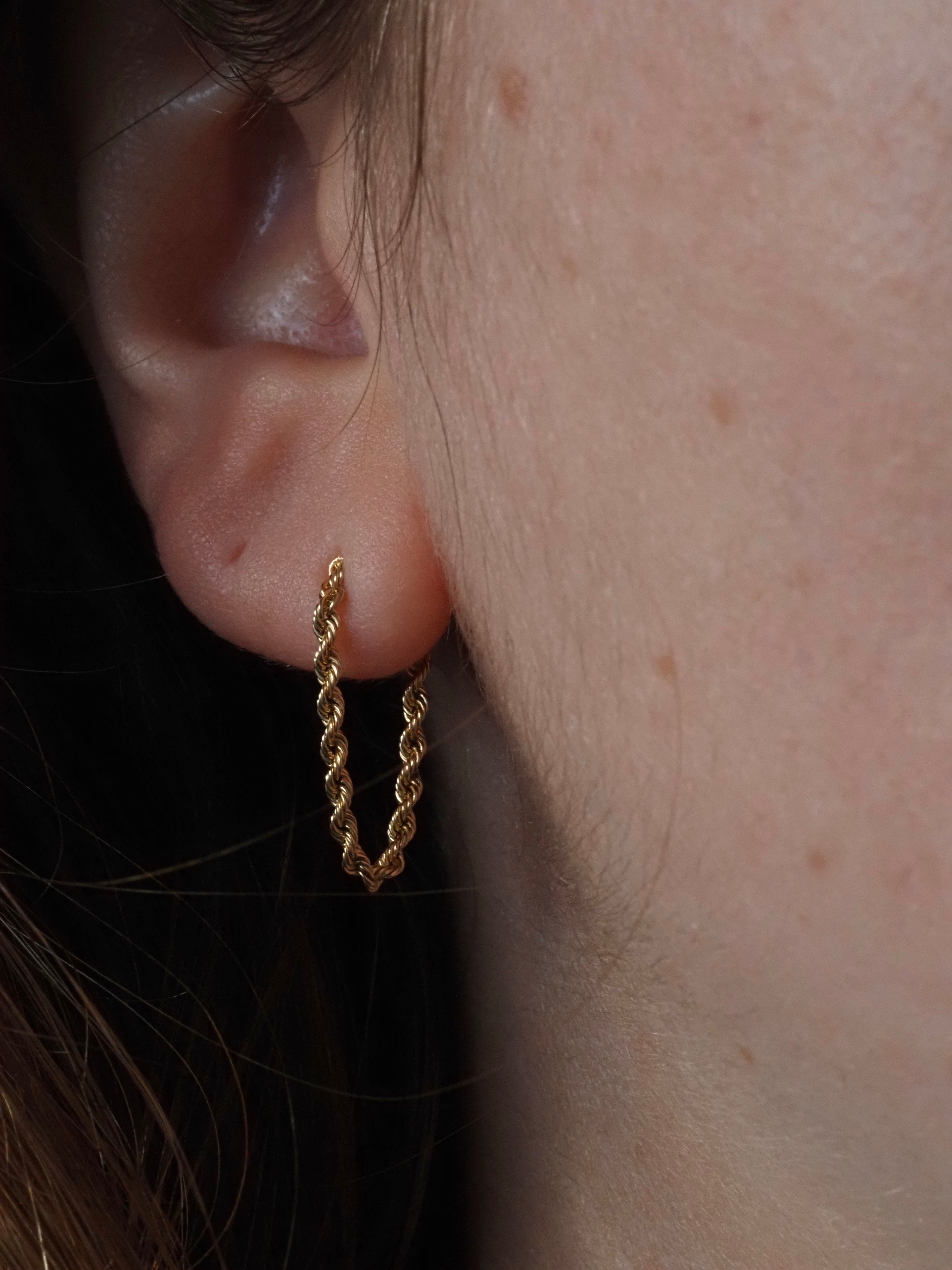 Vintage 14k Gold Rope Earrings