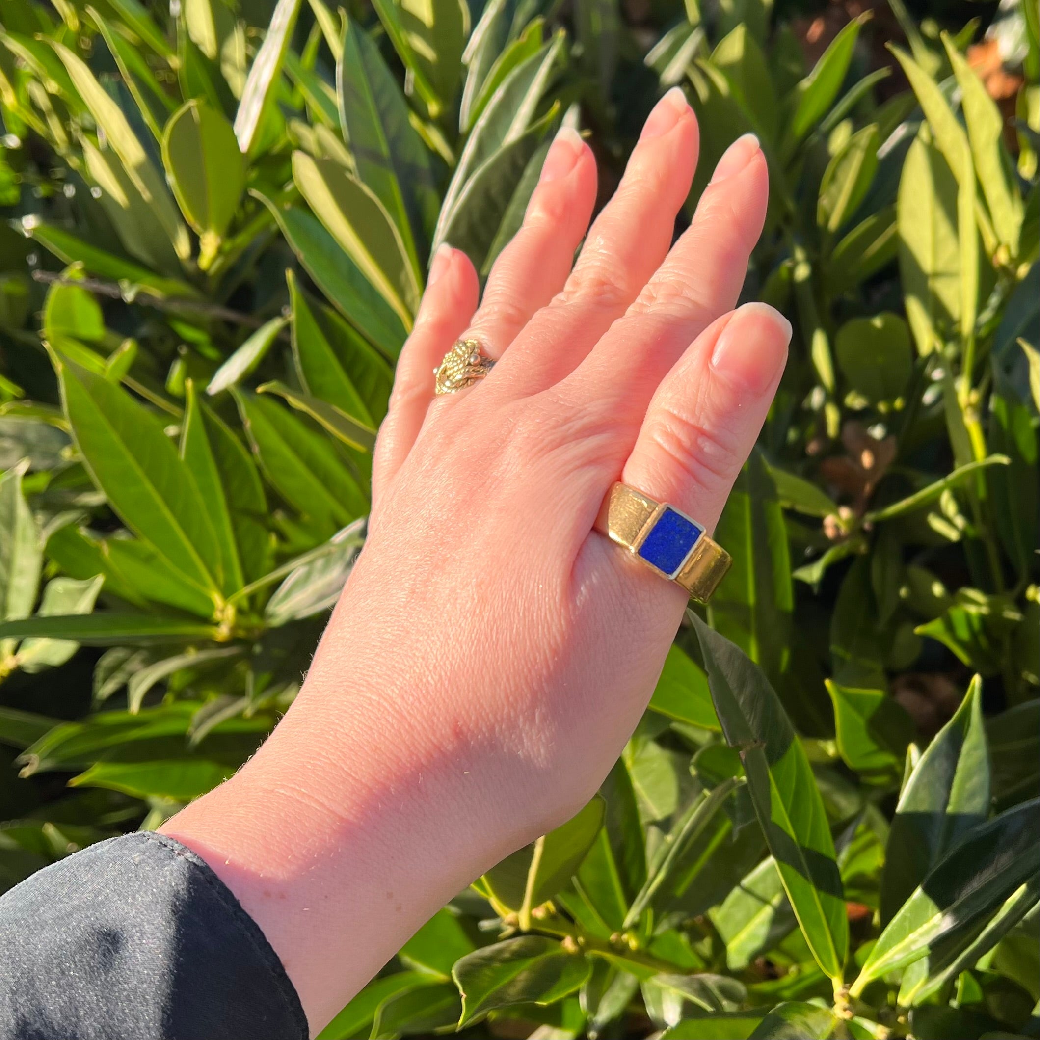 Vintage Lapis 18k Gold Bezel Set Wide Band Ring