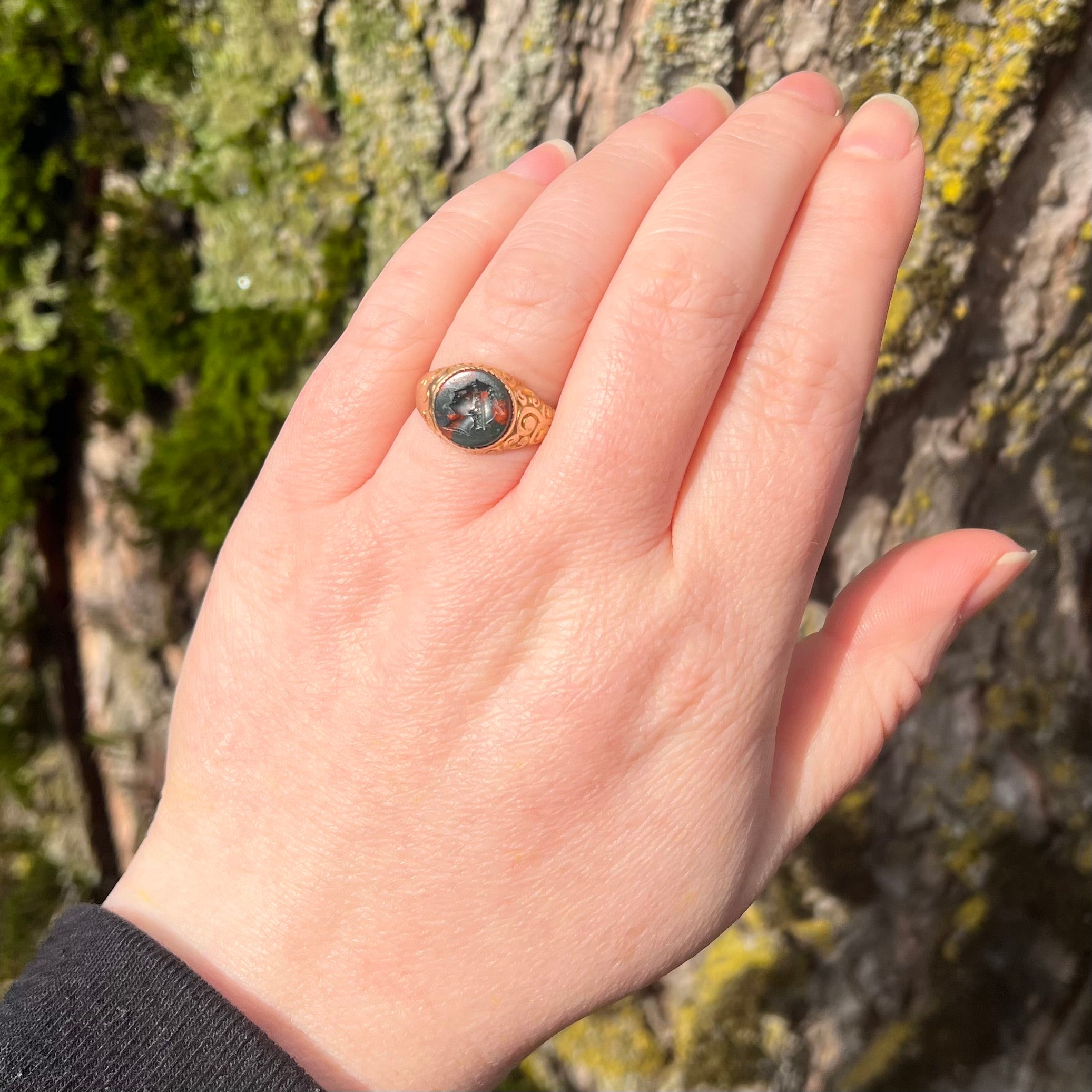 Antique Victorian Hermes/Mercury Intaglio Bloodstone 10k Gold Signet Ring