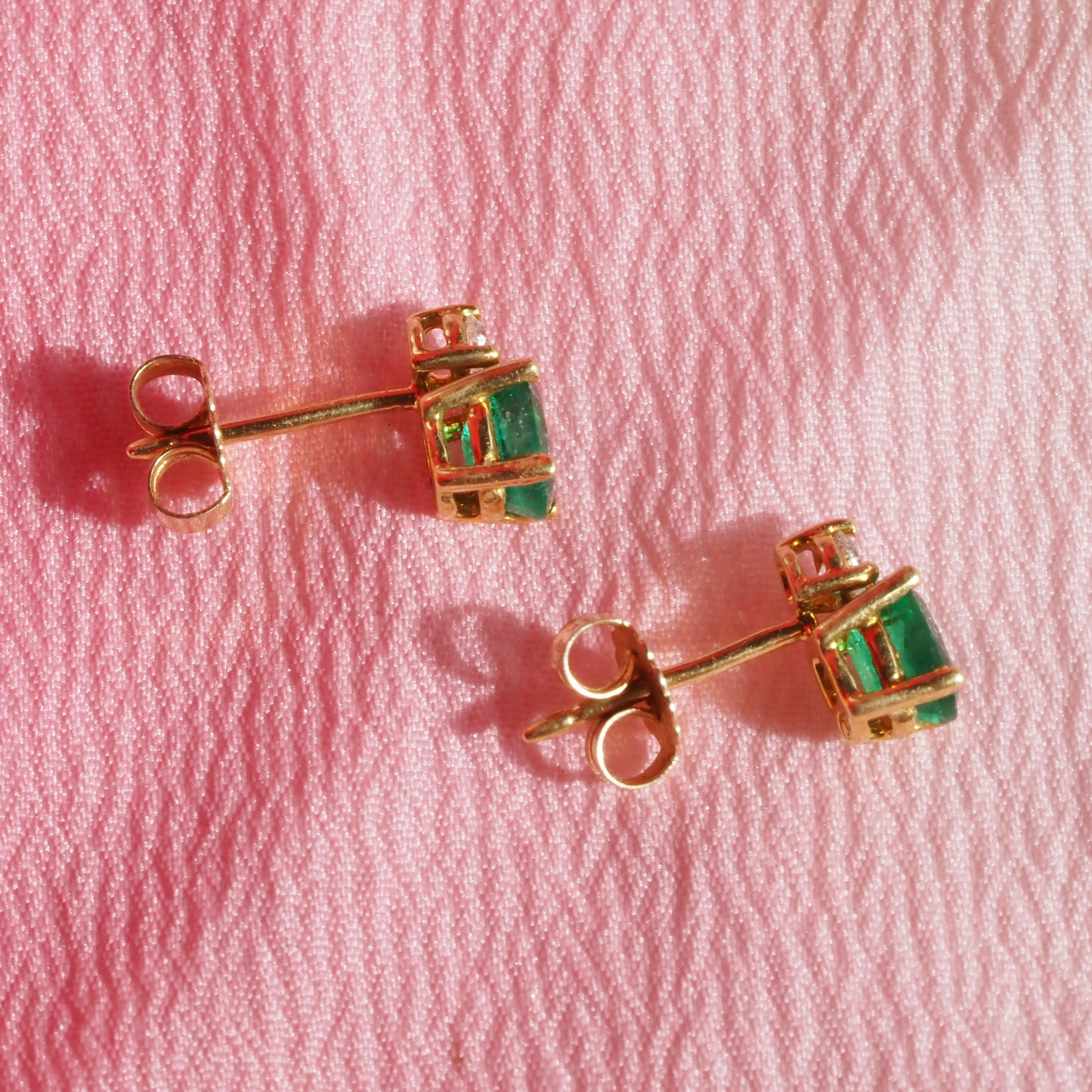 Vintage 18k Gold Emerald & Diamond Earrings