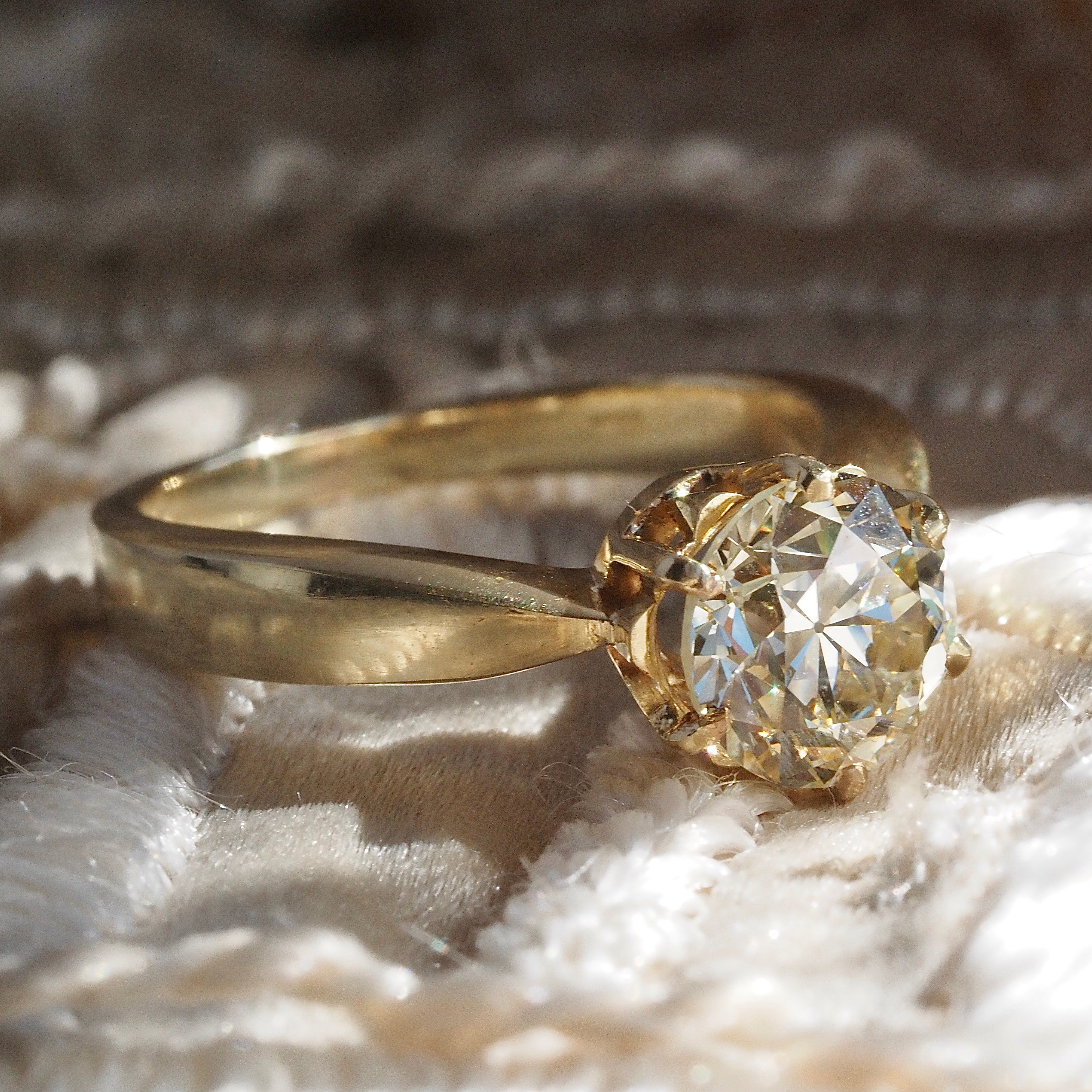 Antique 2.01ct Old European Cut Diamond in Vintage 14k Gold Engagement Ring