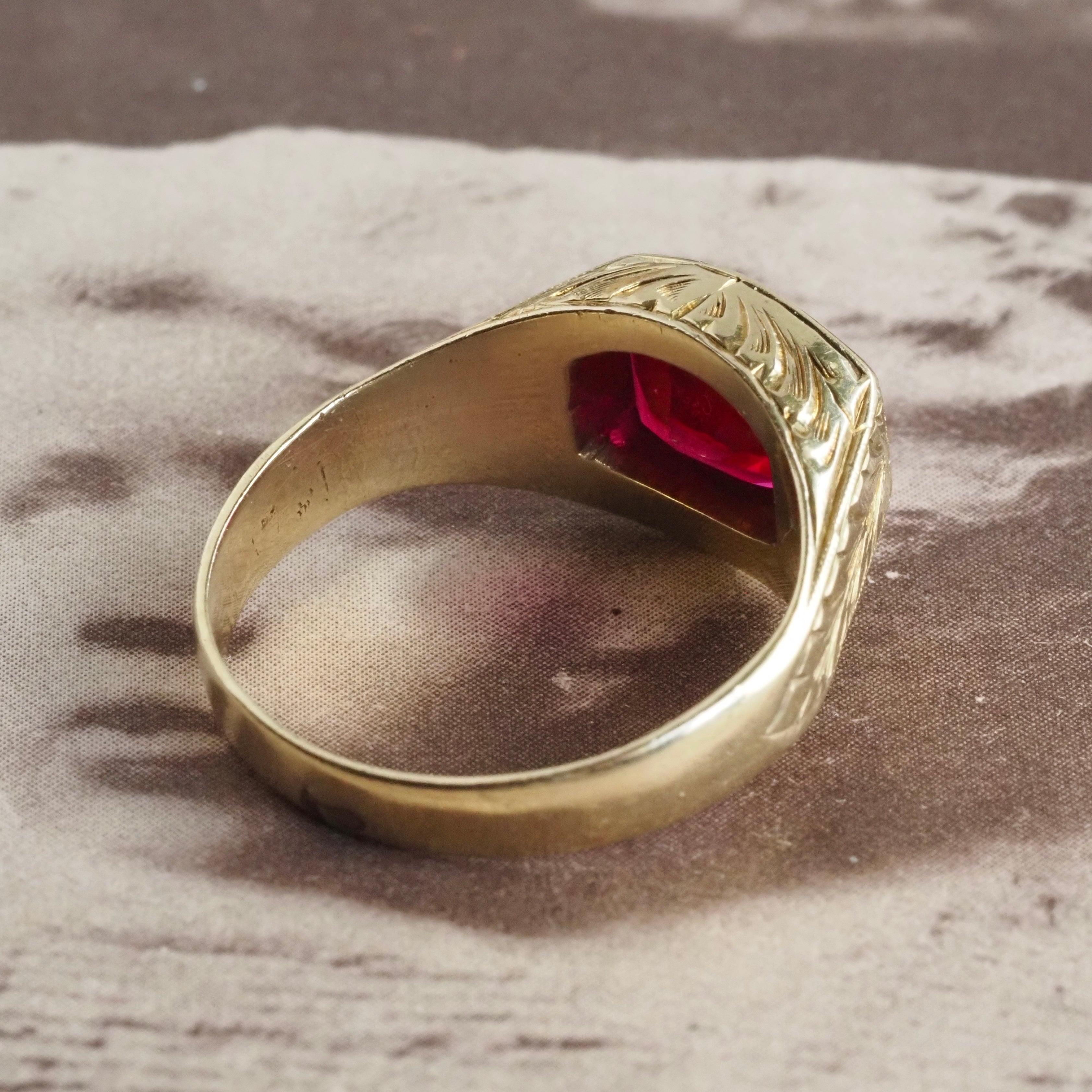 Art Deco 14k Gold Buff Cut Ruby Signet Ring