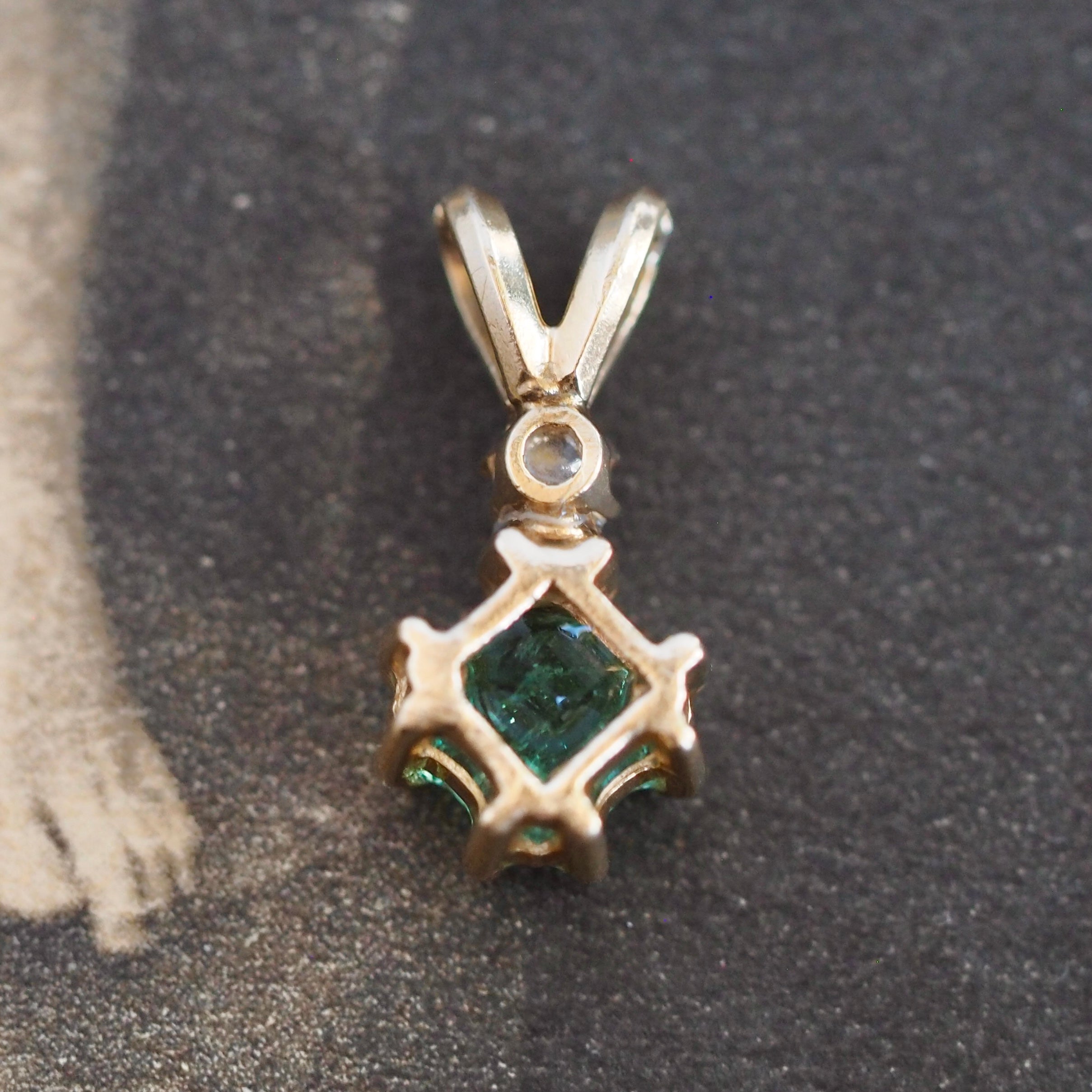 Vintage 14k Gold Emerald and Diamond Pendant