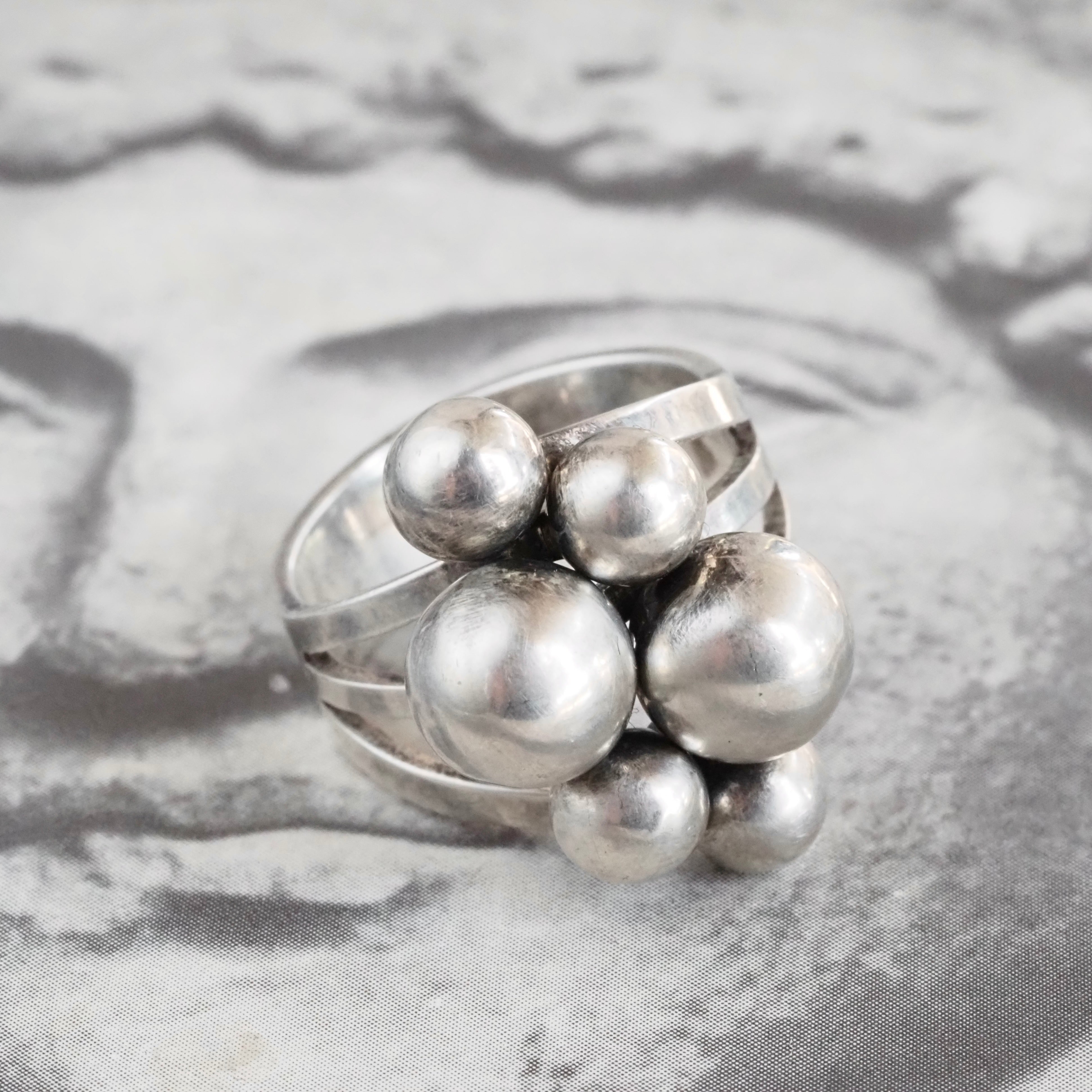 Vintage Mexican Sterling Silver Sculptural Ball Ring