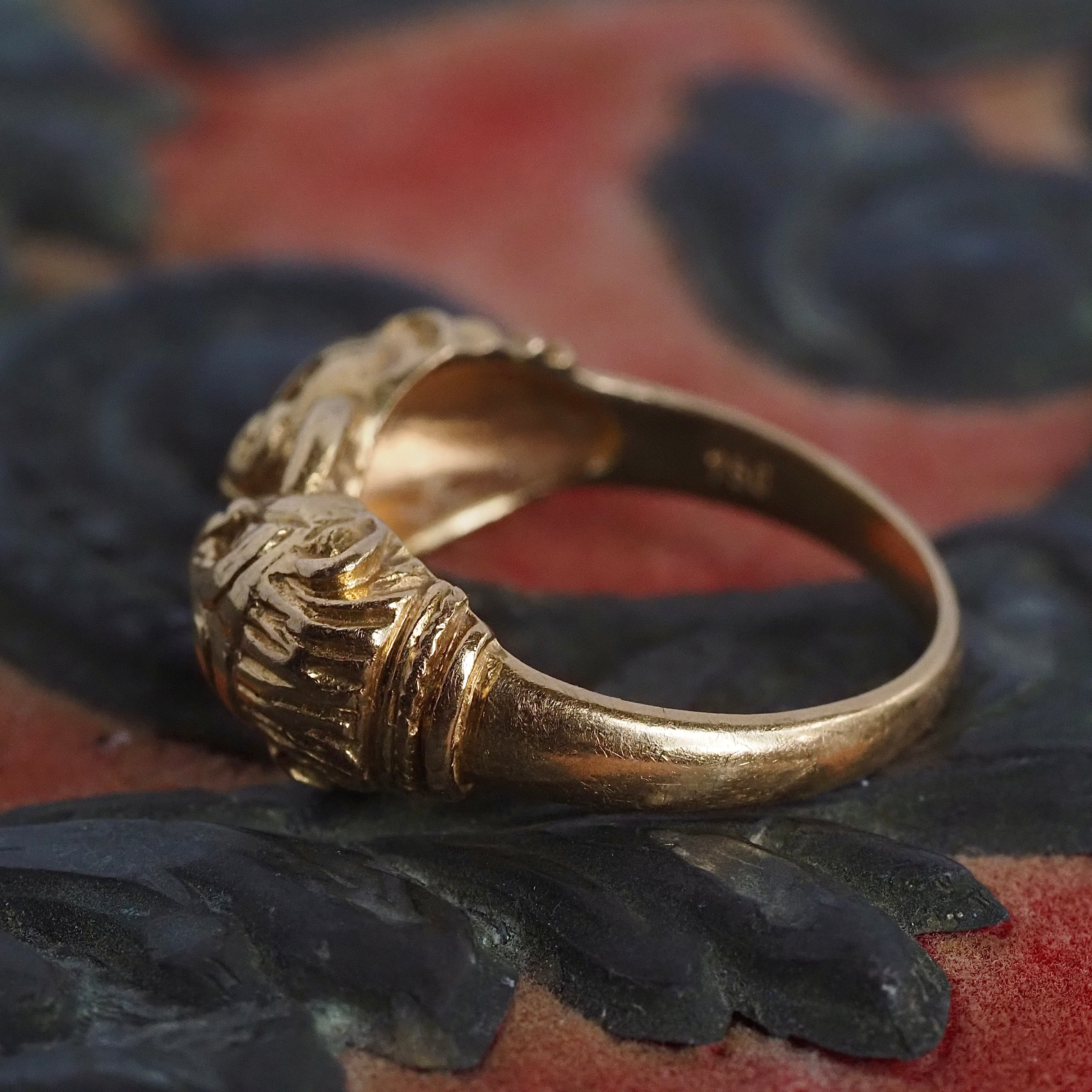 Vintage Ancient Style 18k Gold Double Lion Head Ring