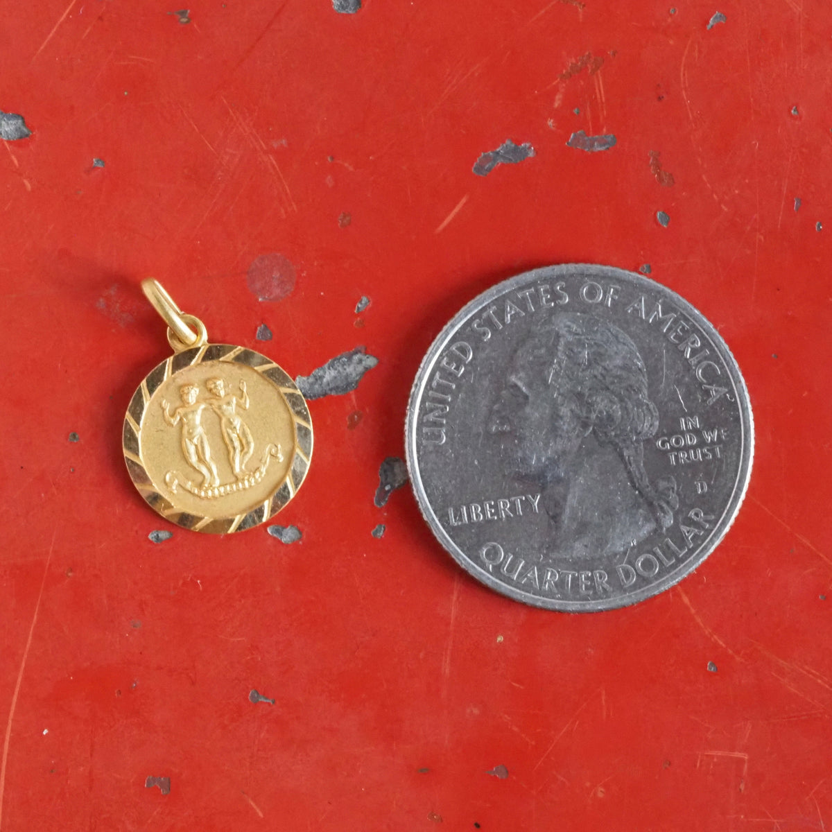 Vintage Italian Gemini 18k Gold Zodiac Charm