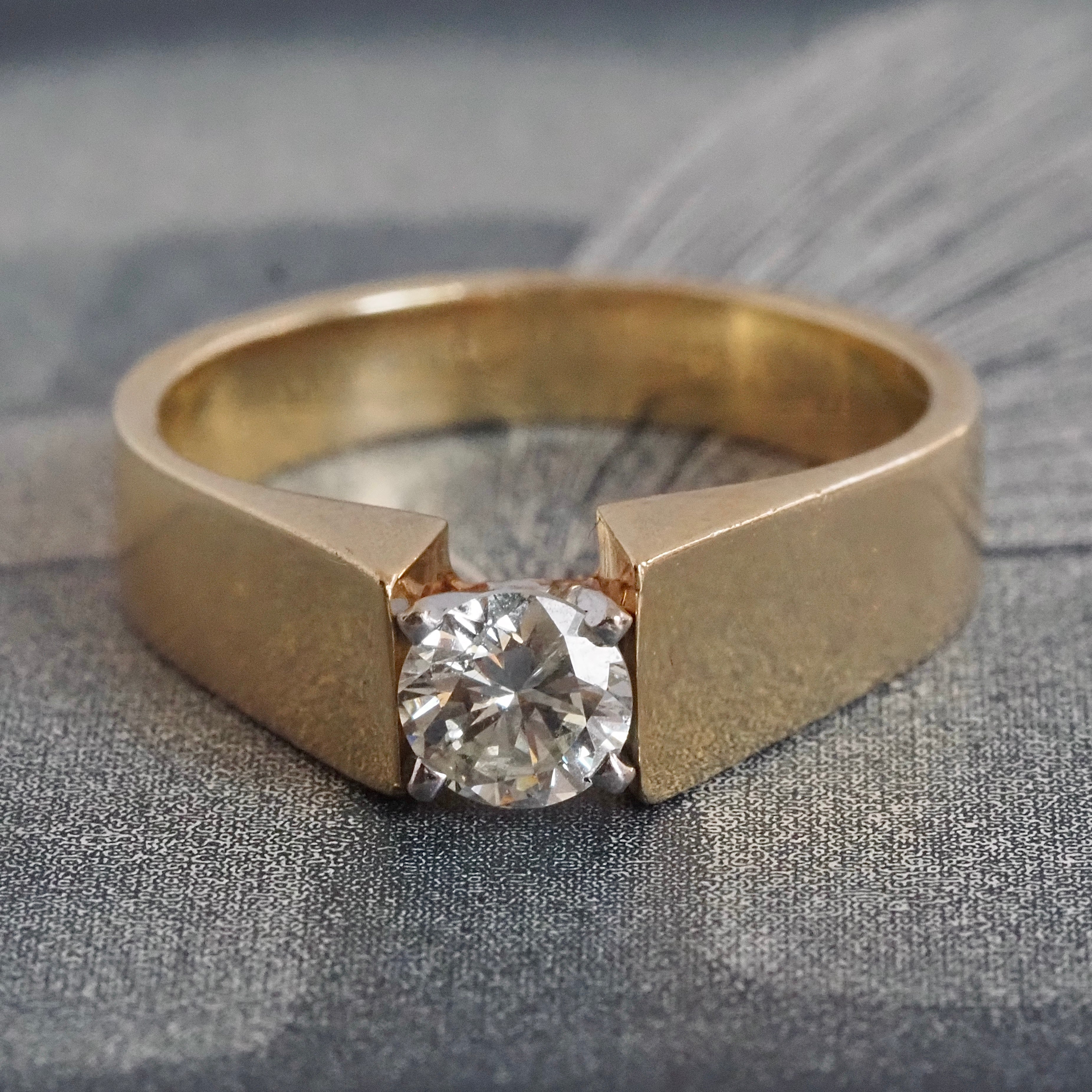 Vintage Modernist 14k Gold Diamond Solitaire Engagement Ring