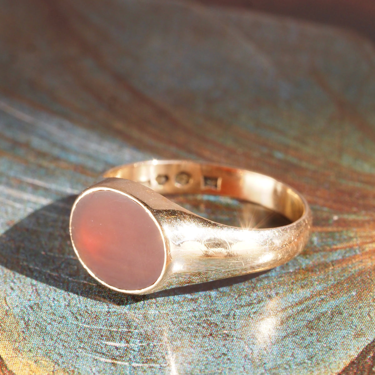 Antique c.1920 Swedish Carnelian 18k Gold Signet Ring