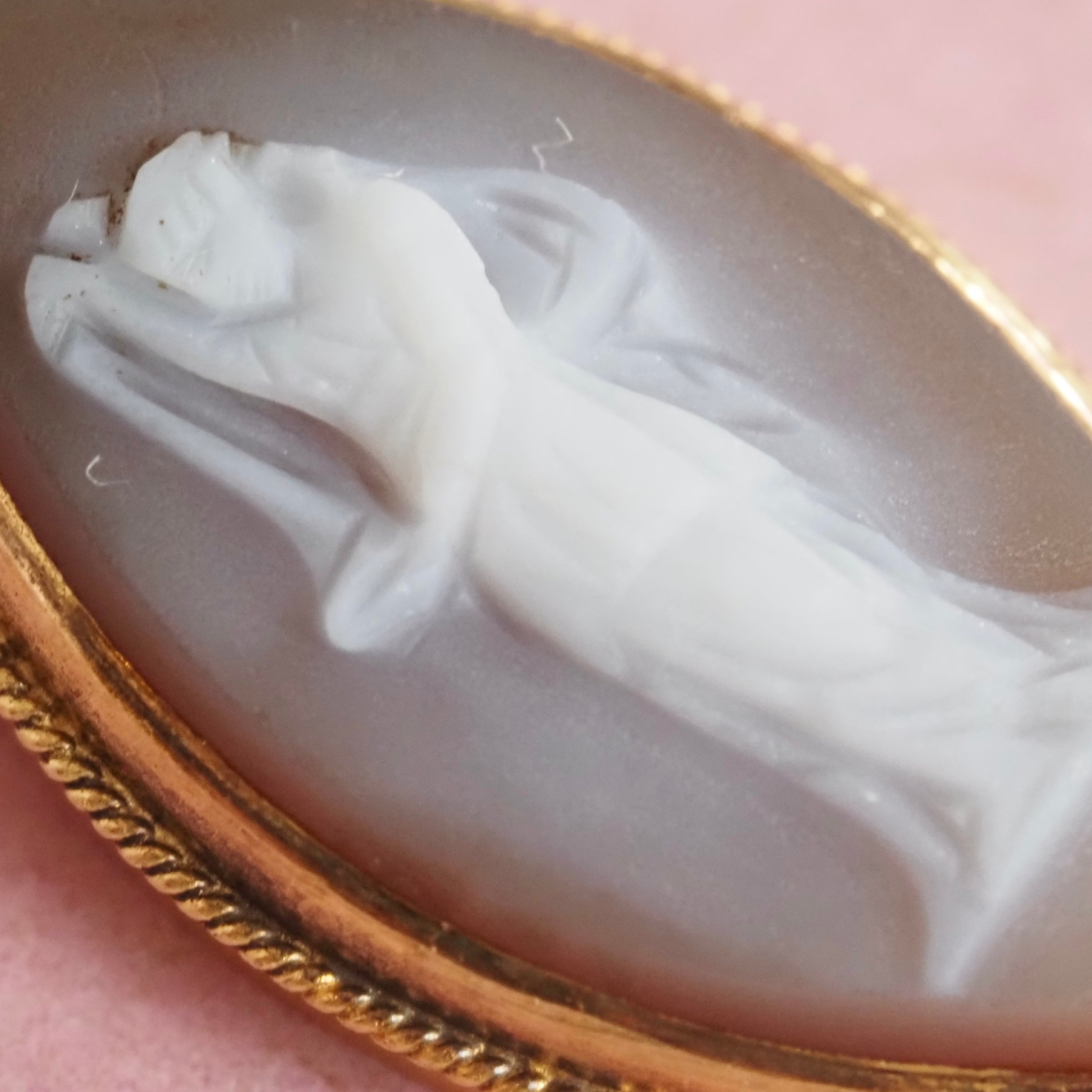 Antique Victorian Hardstone Cameo Marquise 14k Gold Pendant