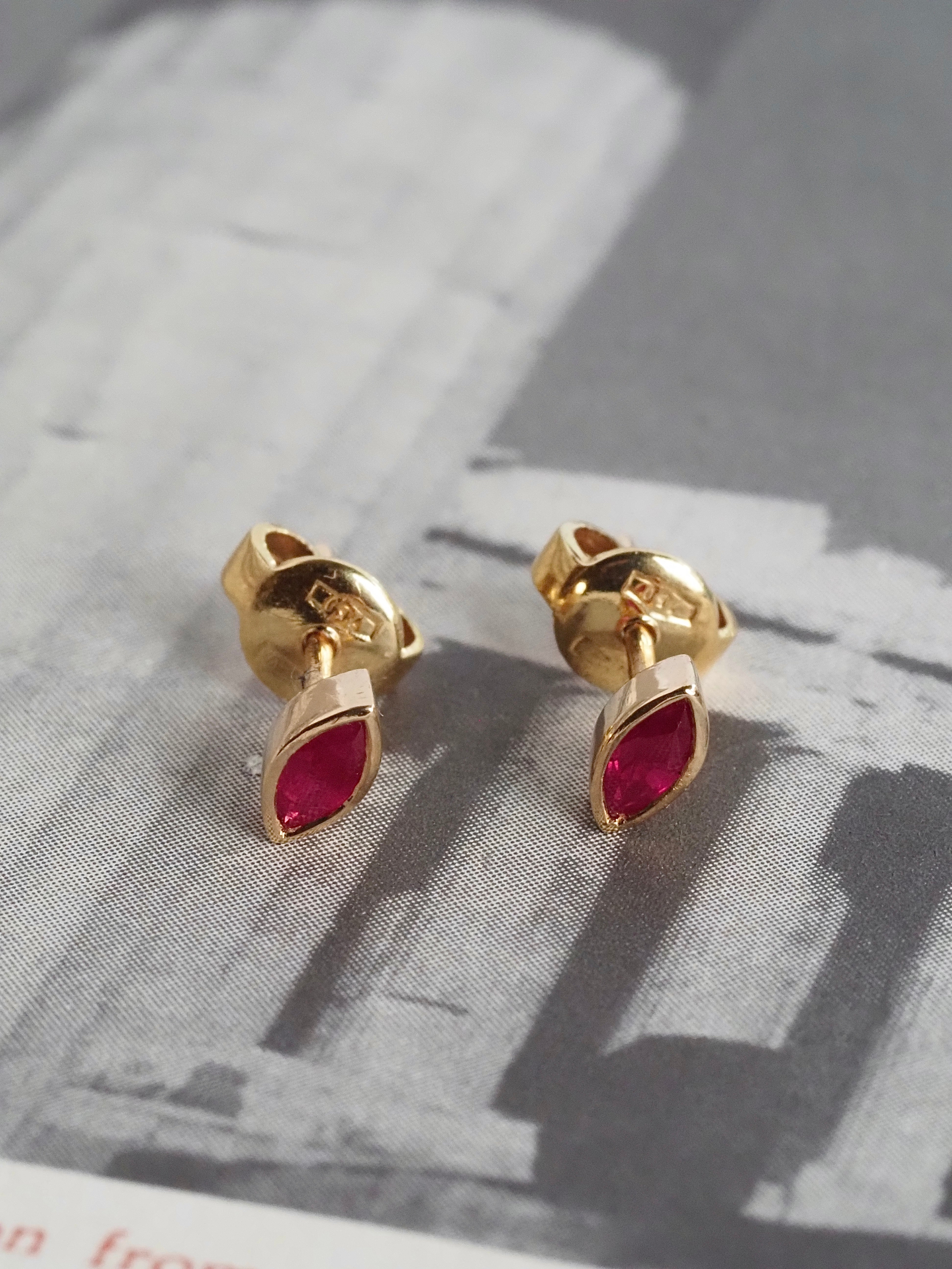 Vintage 18k Gold Ruby Studs