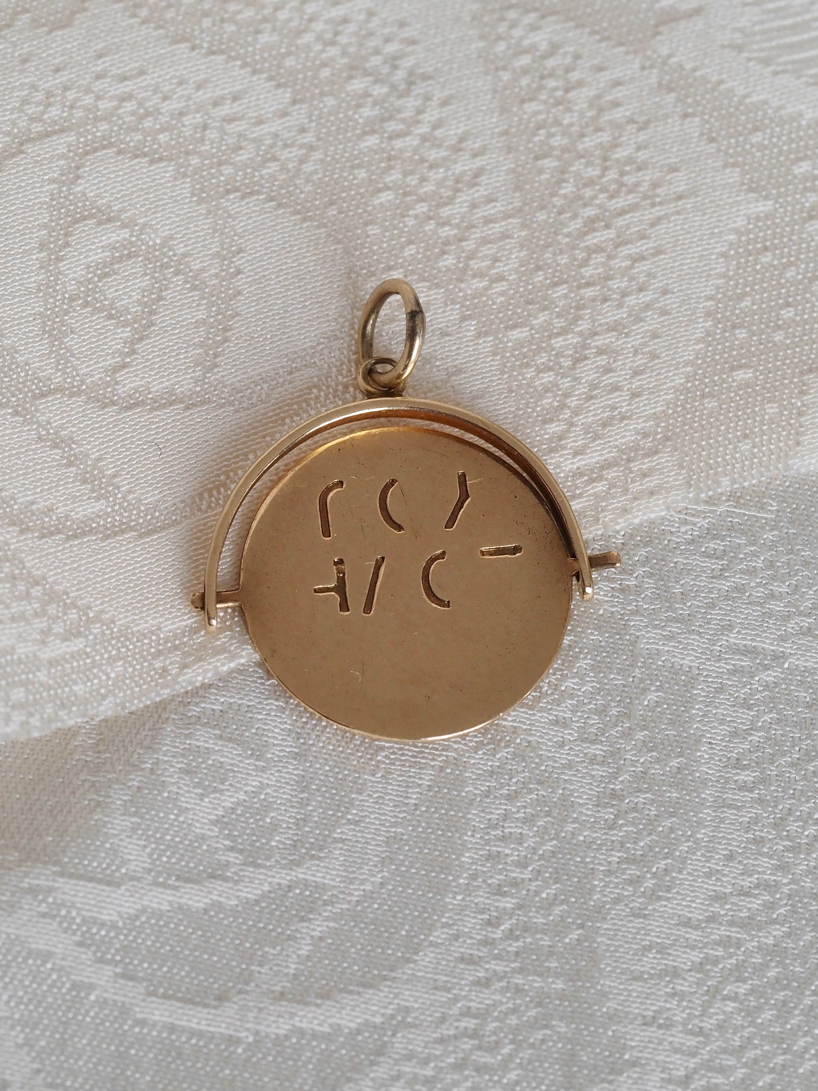 Vintage “I love you” Spinner 9k Gold Charm