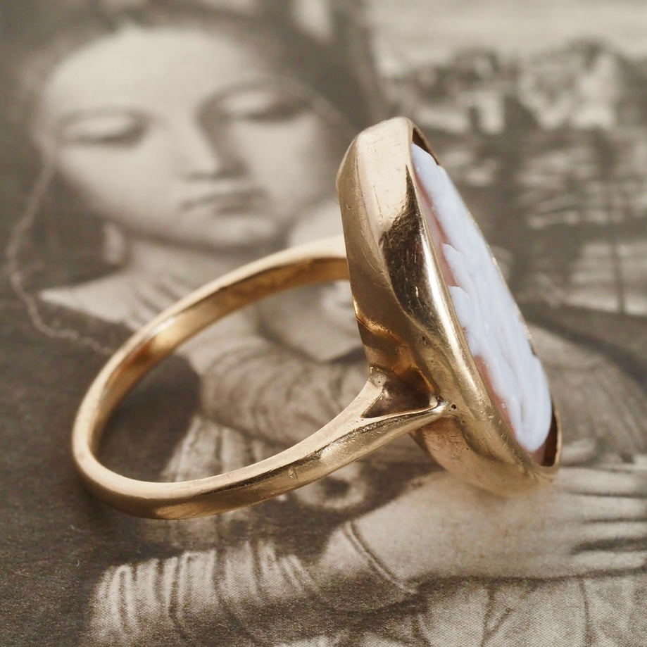 Antique Victorian 14k Gold Shell Cameo Ring