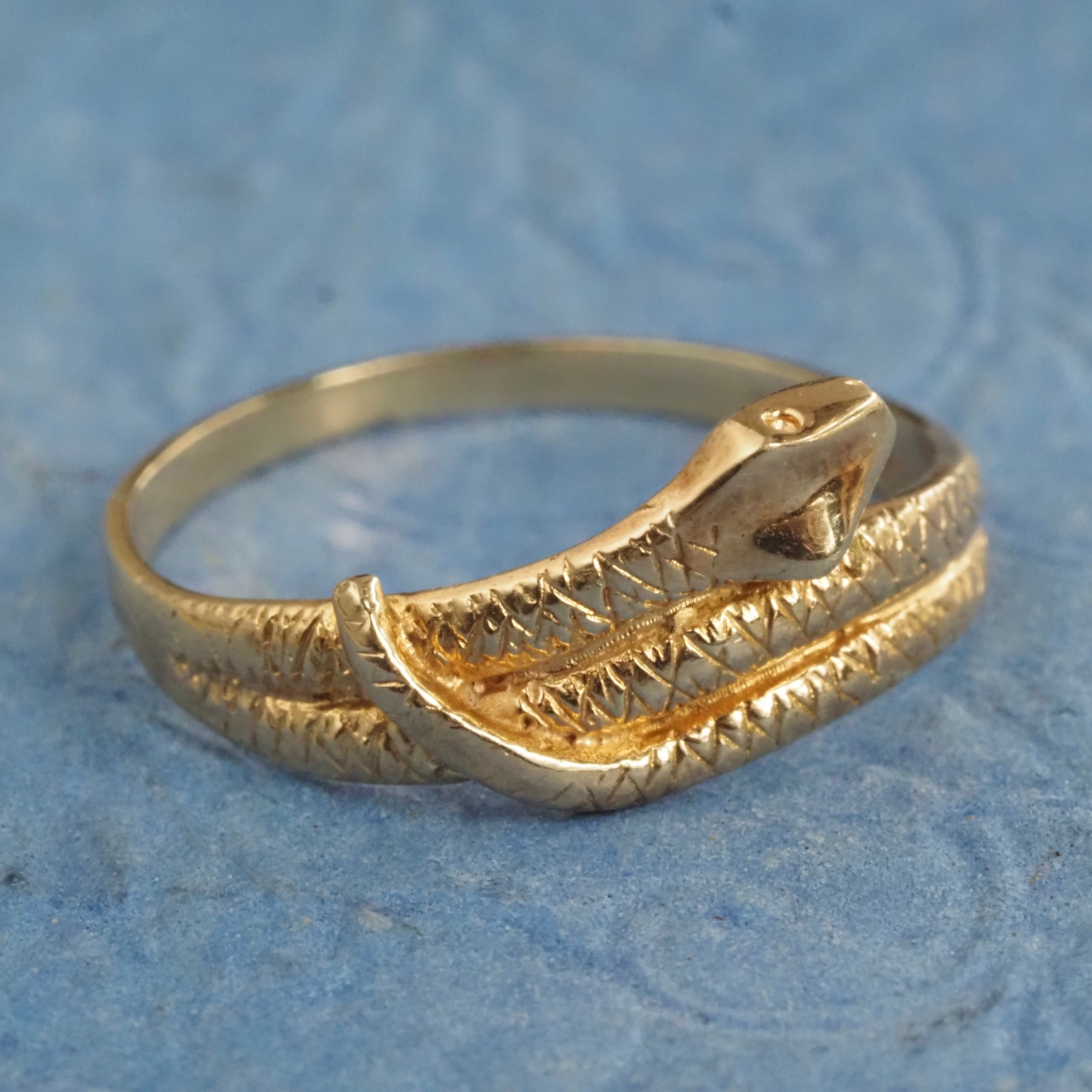 Vintage Snake 14k Gold Ring