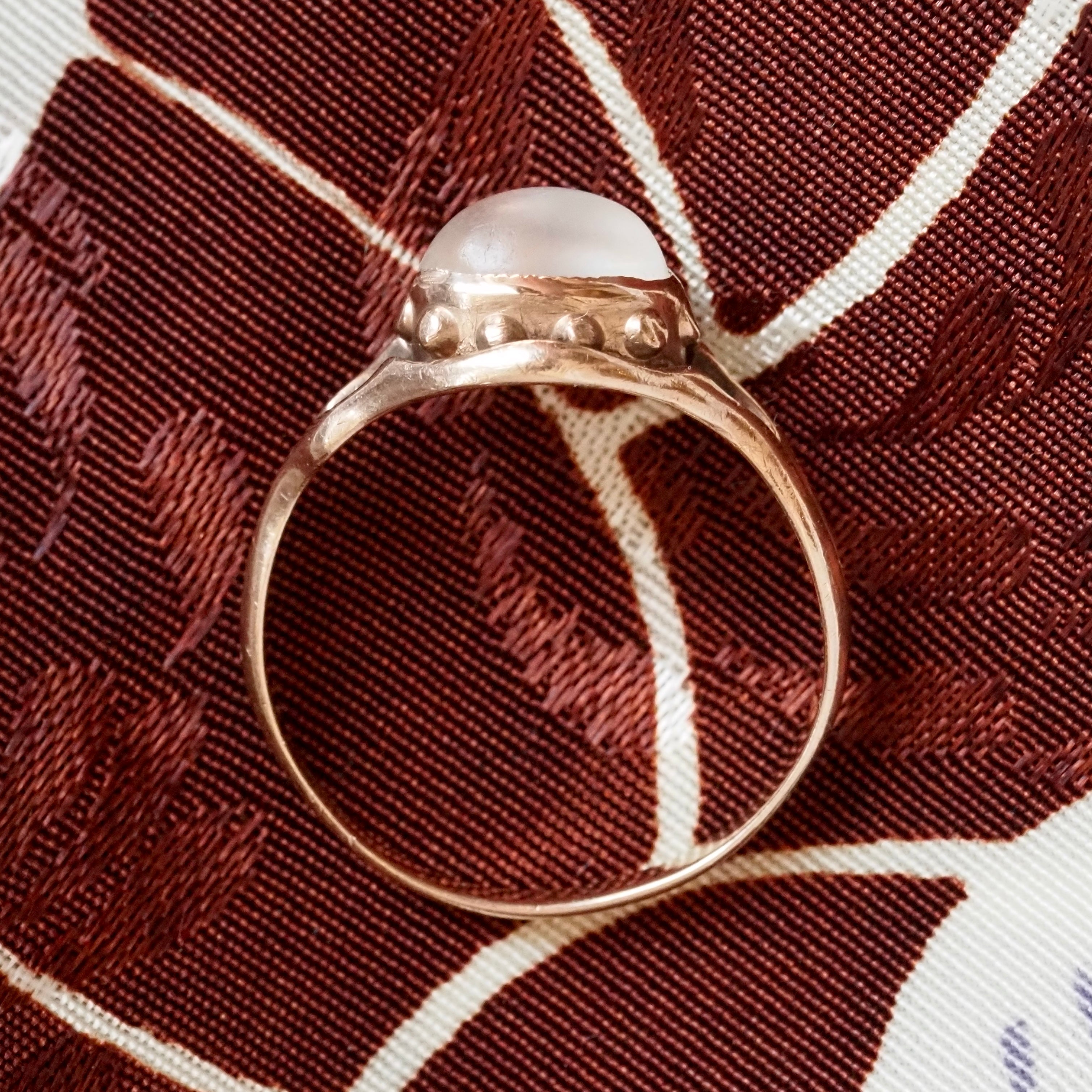 Antique Moonstone 10k Gold Ring