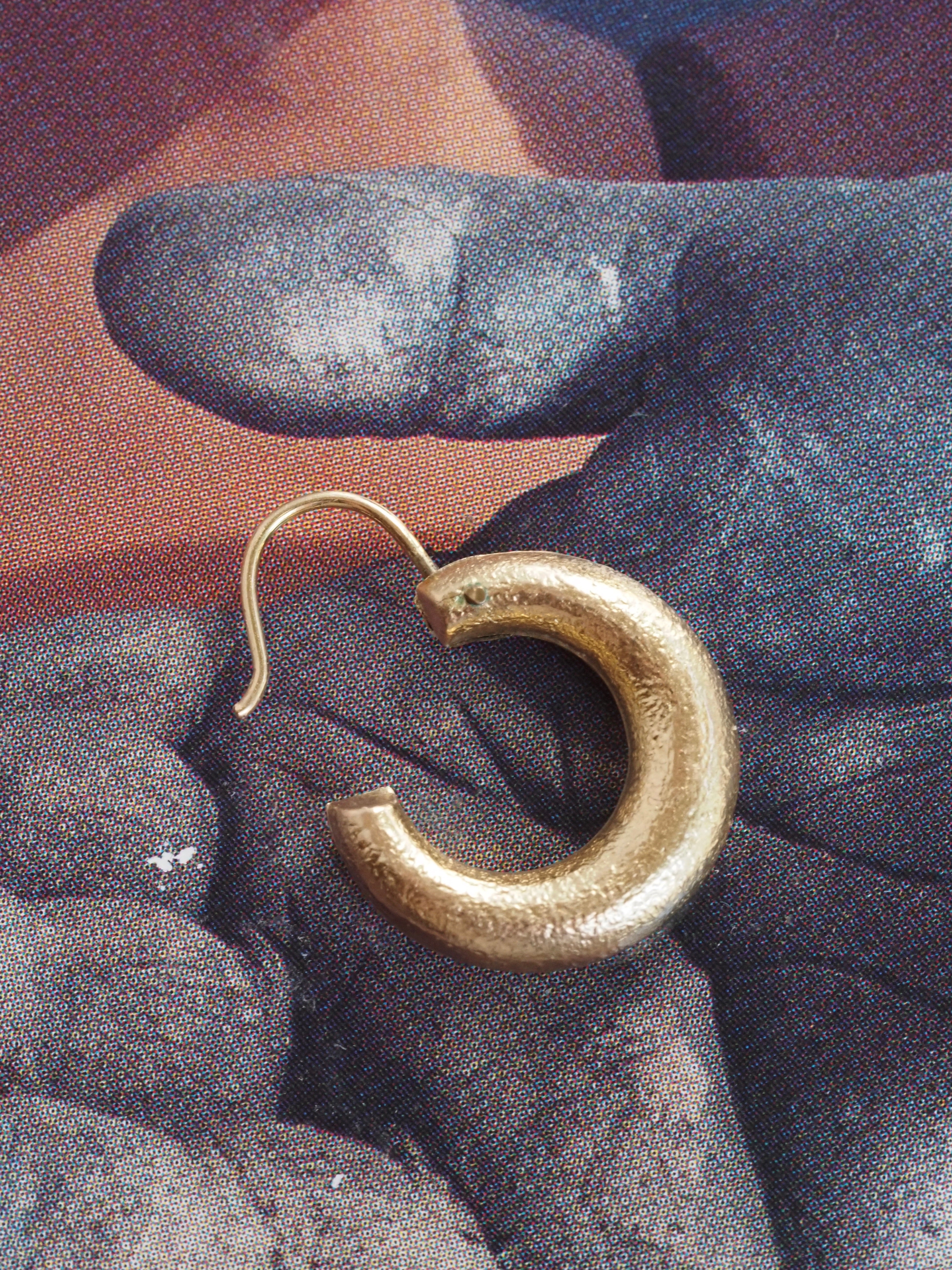 Vintage 18k Gold Textured Hoop Earrings